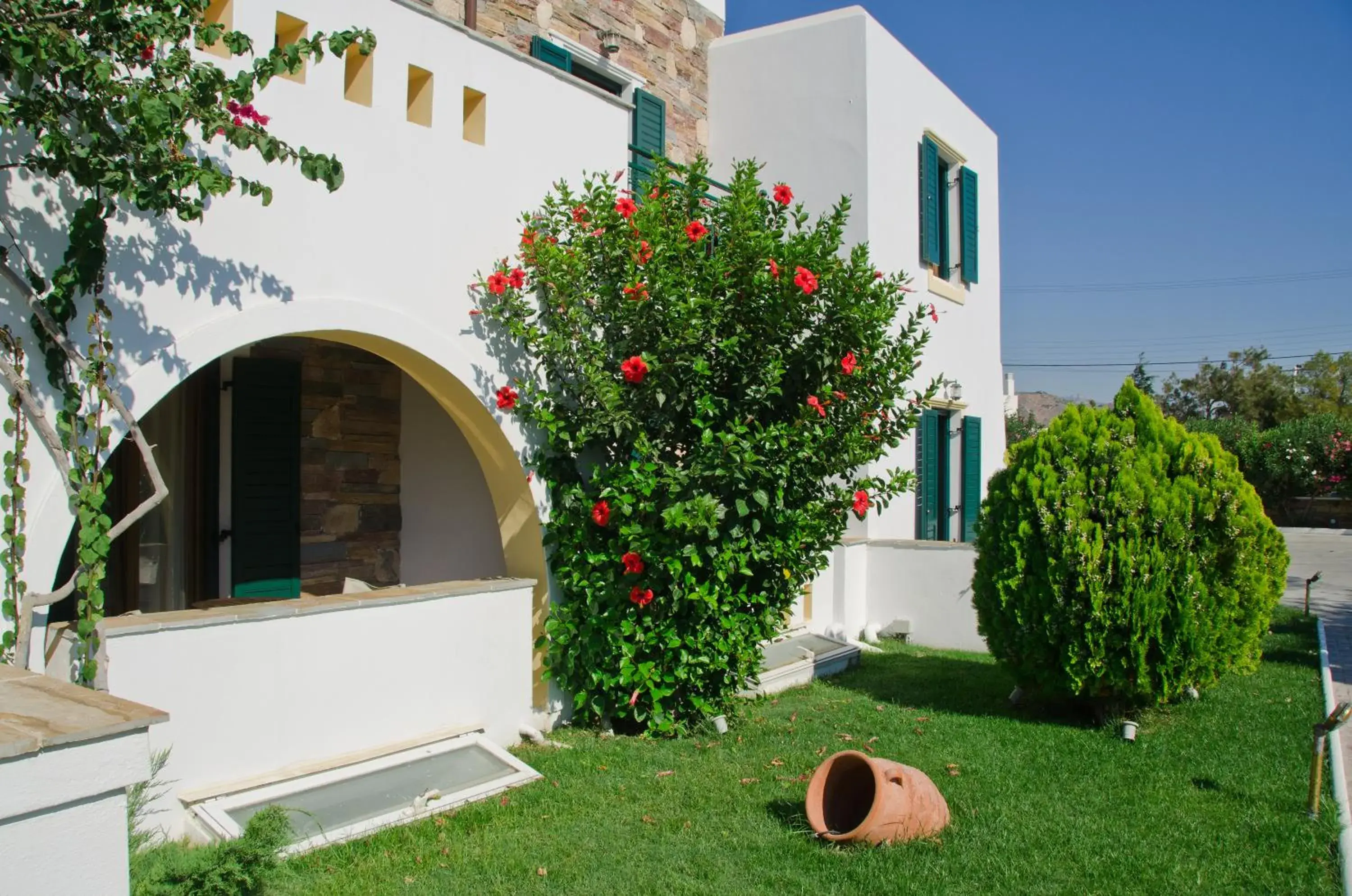 Facade/entrance, Property Building in Naxos Resort Beach Hotel