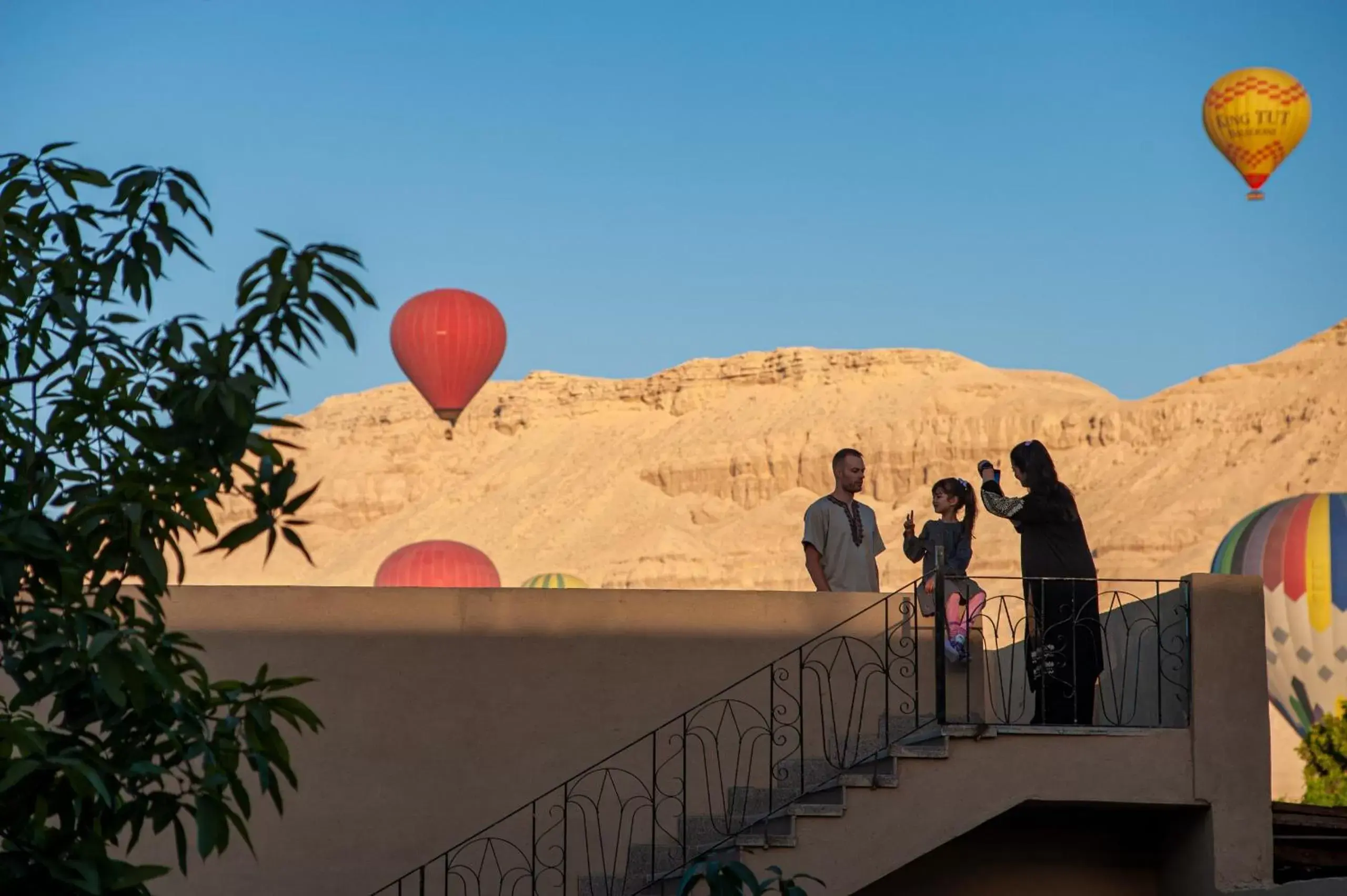 Day in New Memnon Hotel