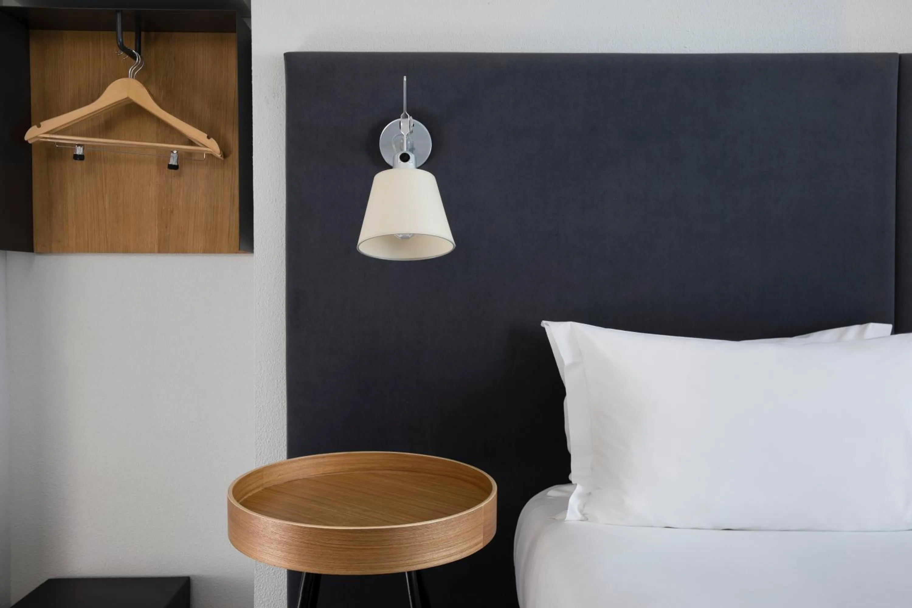 Bedroom, Bed in Hotel d'Espagne