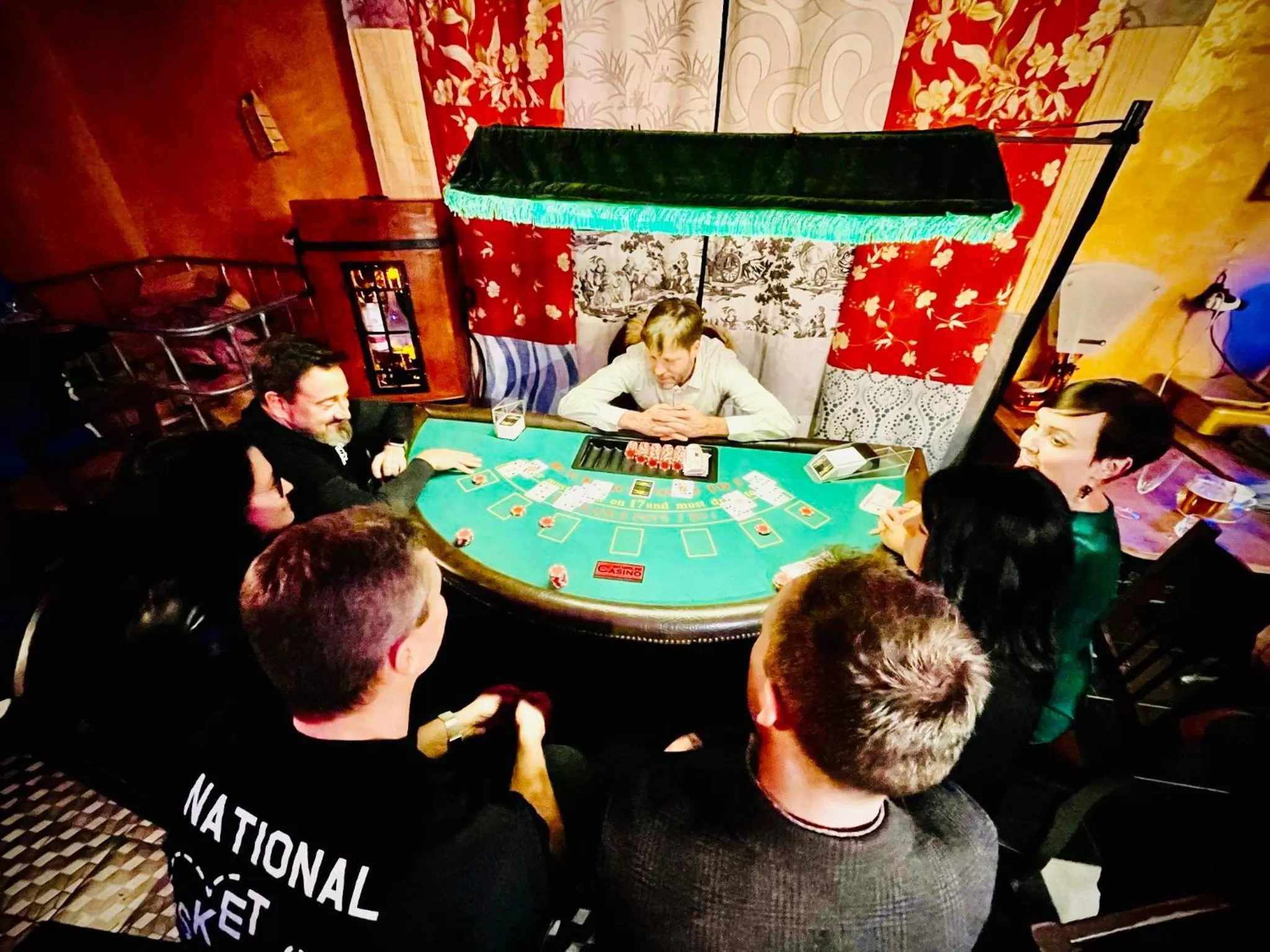 HARABURDI® Recyclart Hotel