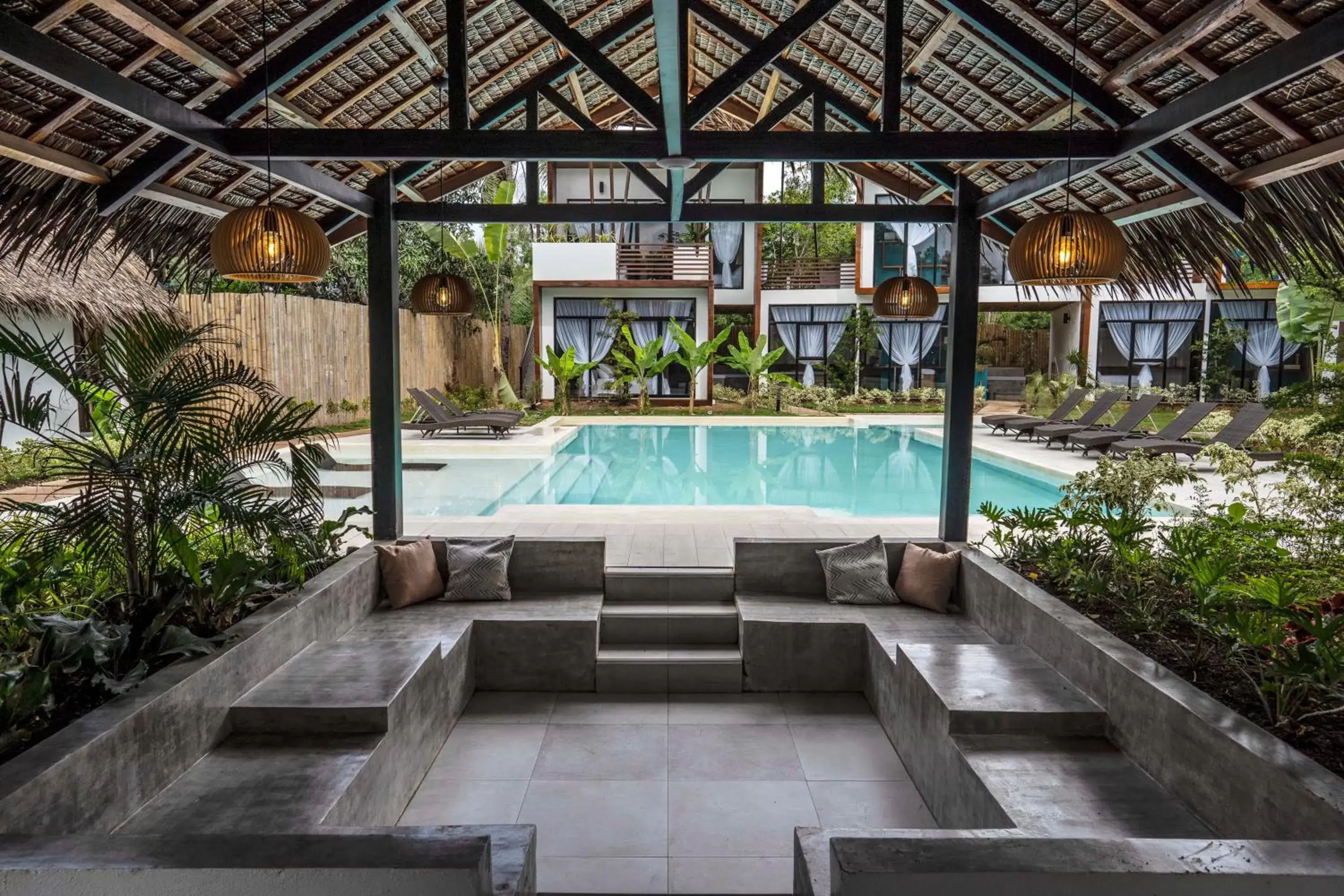 Lounge or bar in Bird of Paradise Lounge or bar in Bird of Paradise