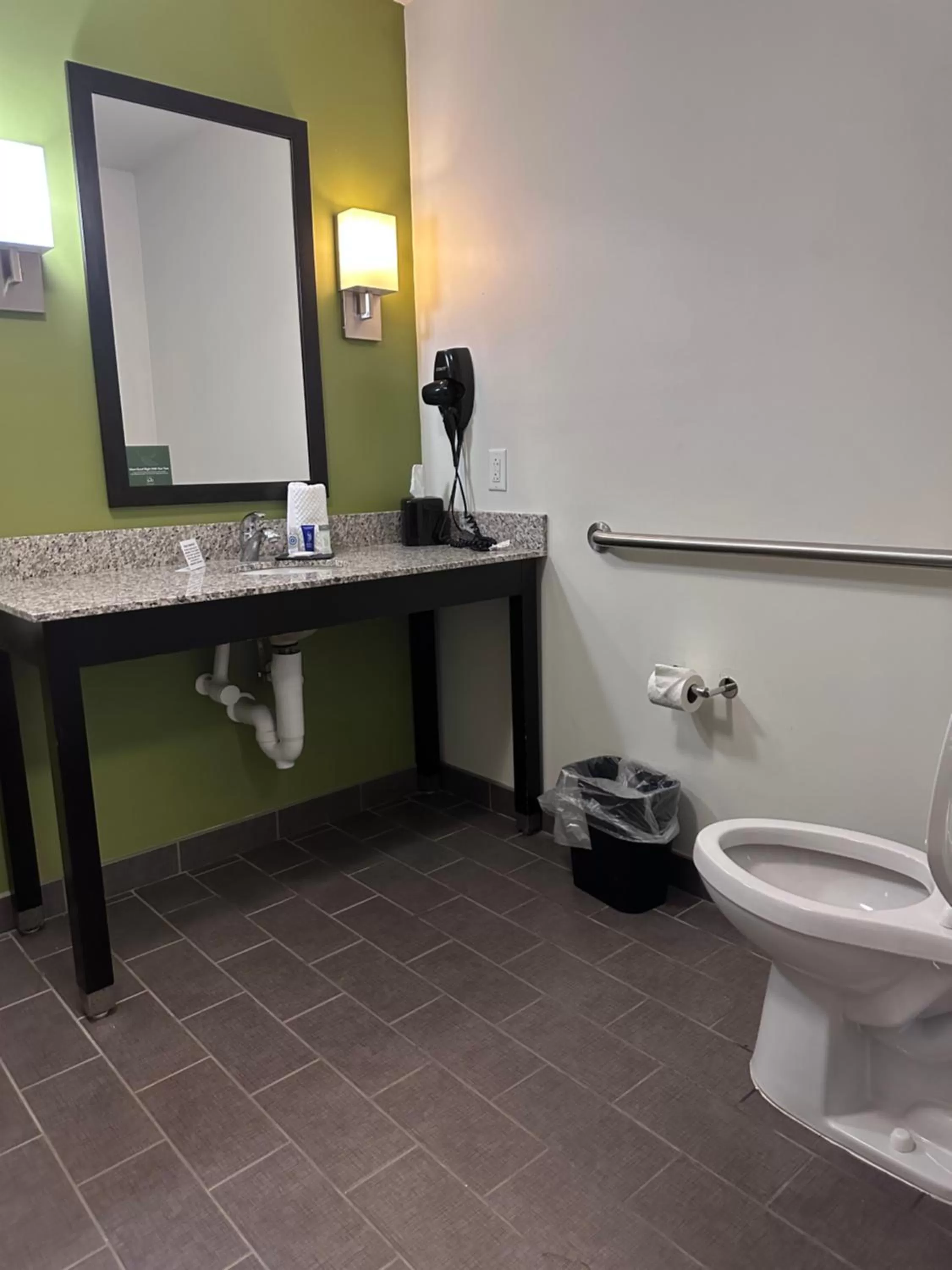 Bathroom in Sleep Inn & Suites Gulfport