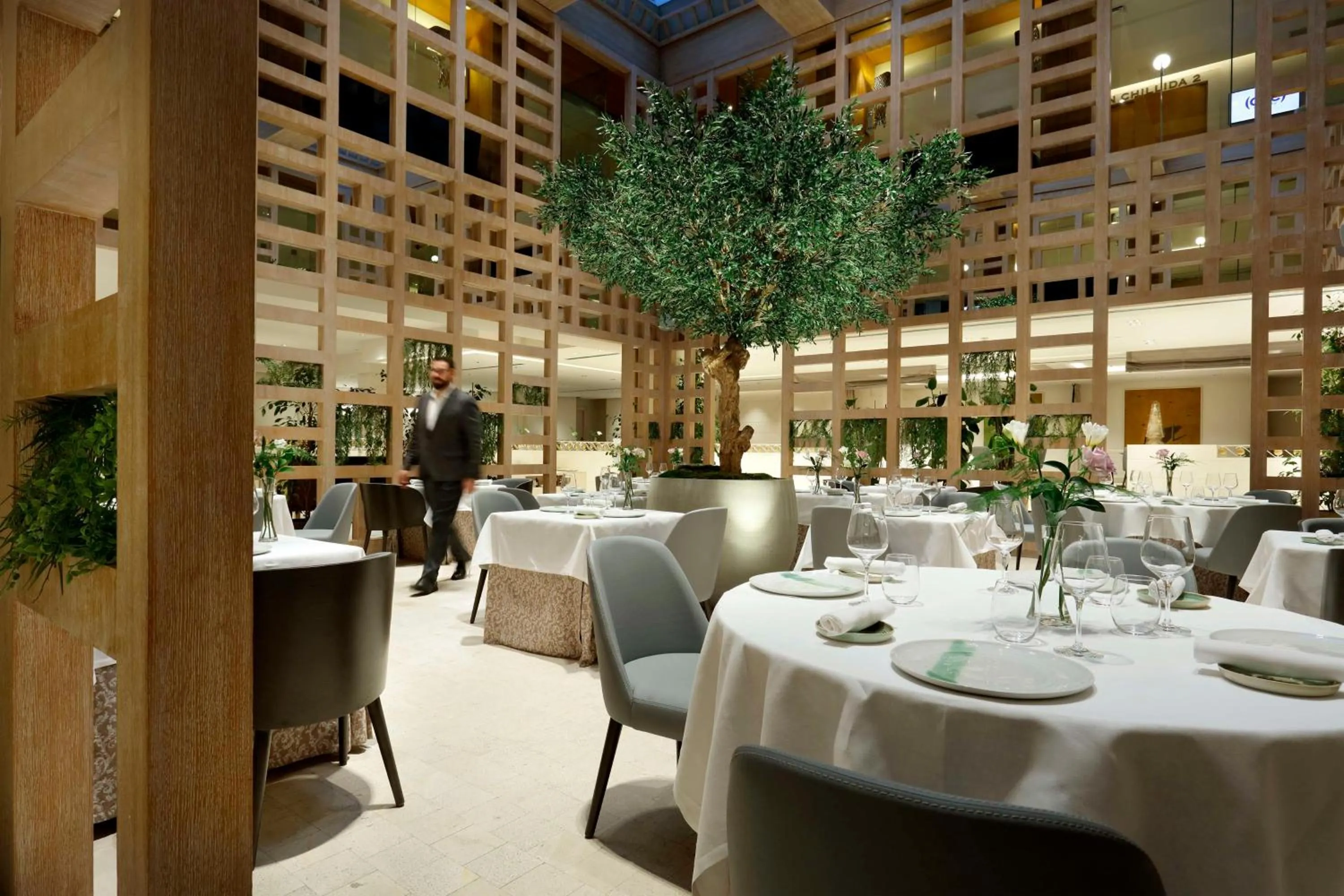 Restaurant/places to eat in Hyatt Regency Hesperia Madrid