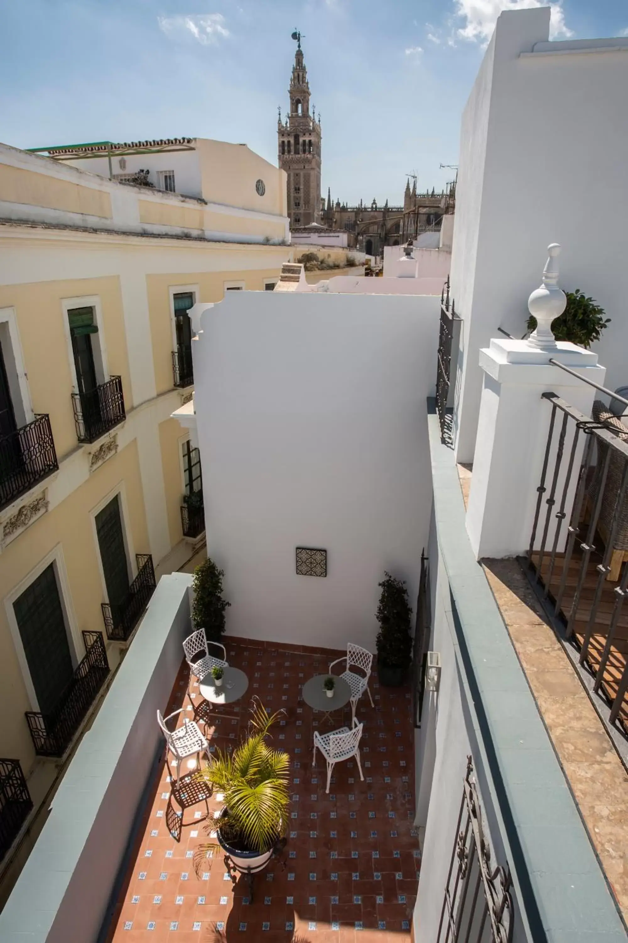 Balcony/Terrace in Basic Hotel Sevilla Catedral