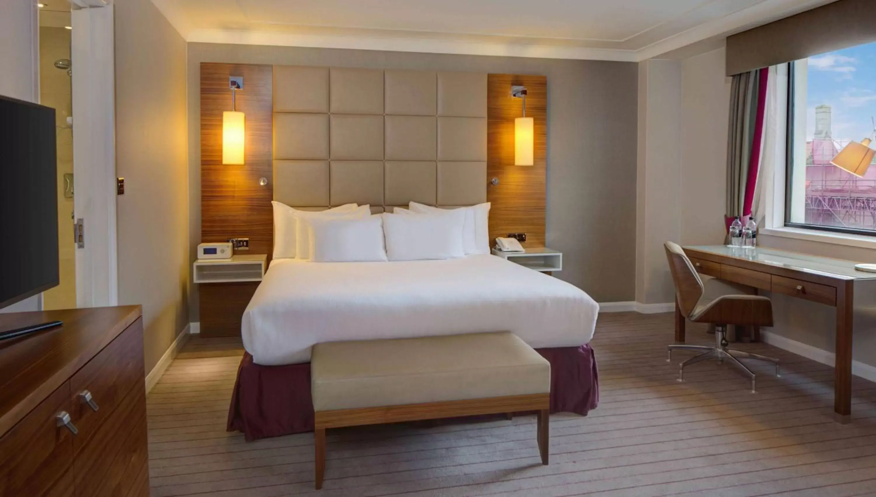 Bedroom, Bed in Hilton Cambridge City Centre
