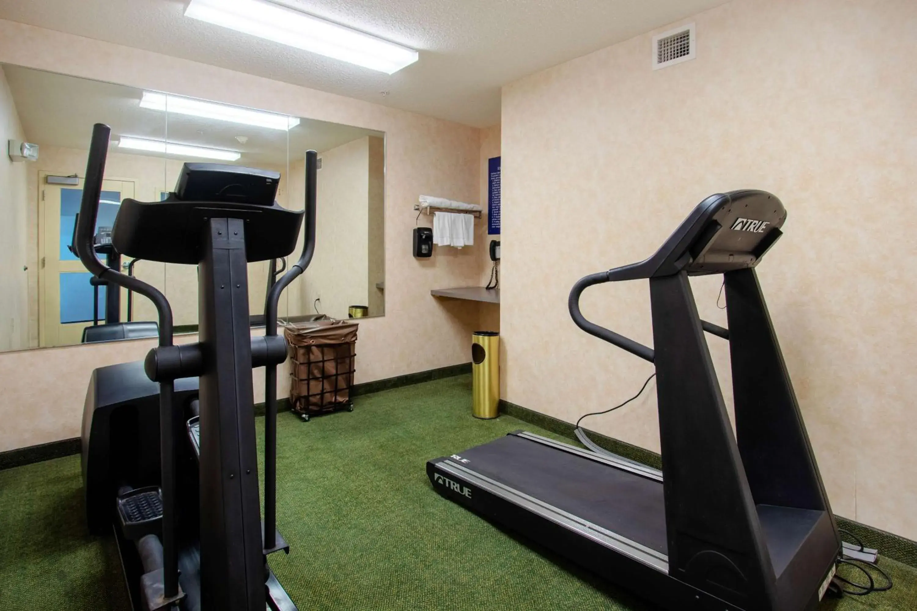 Fitness centre/facilities, Fitness Center/Facilities in Motel 6-El Paso, TX - Southeast