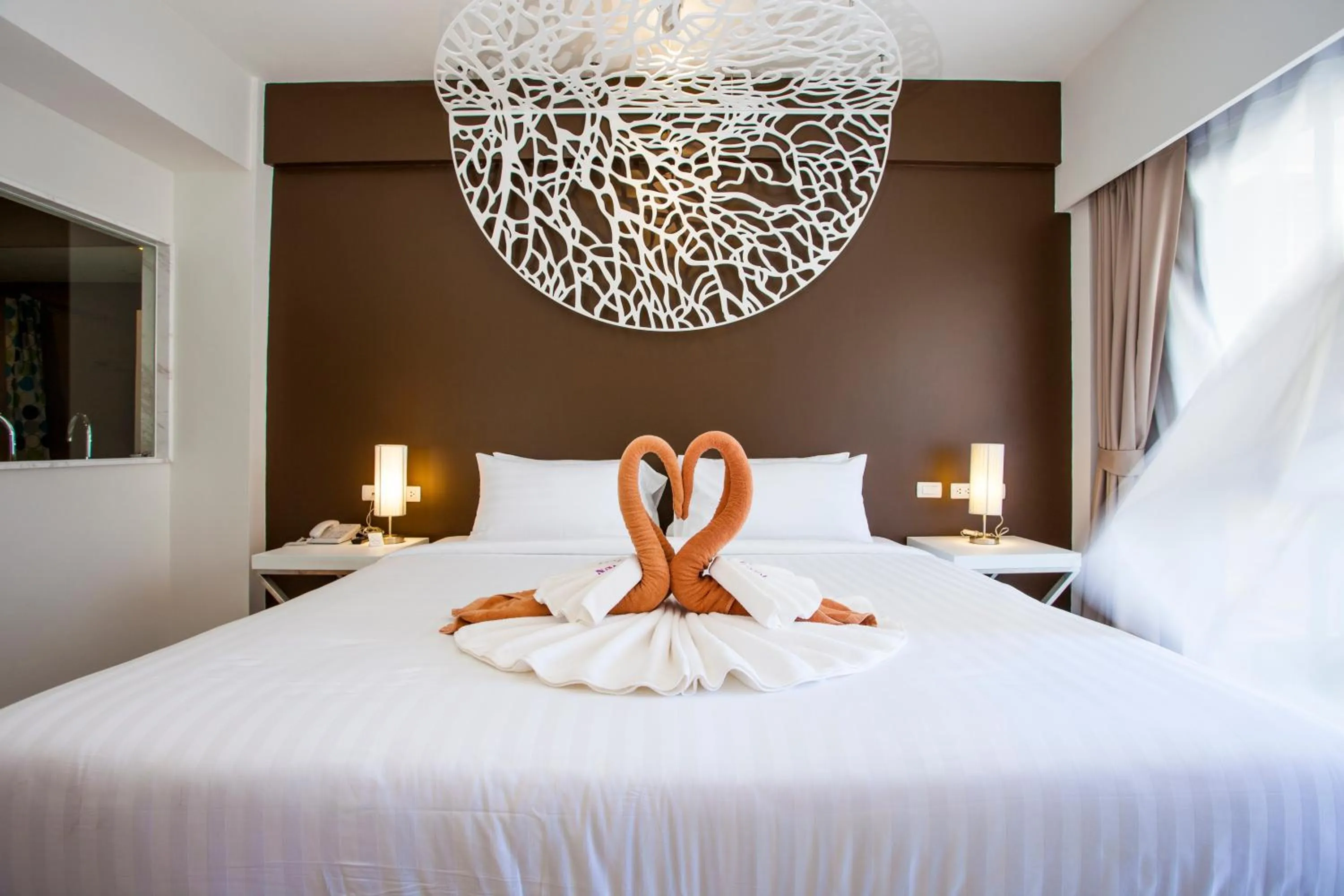 Photo of the whole room, Bed in Coral Inn