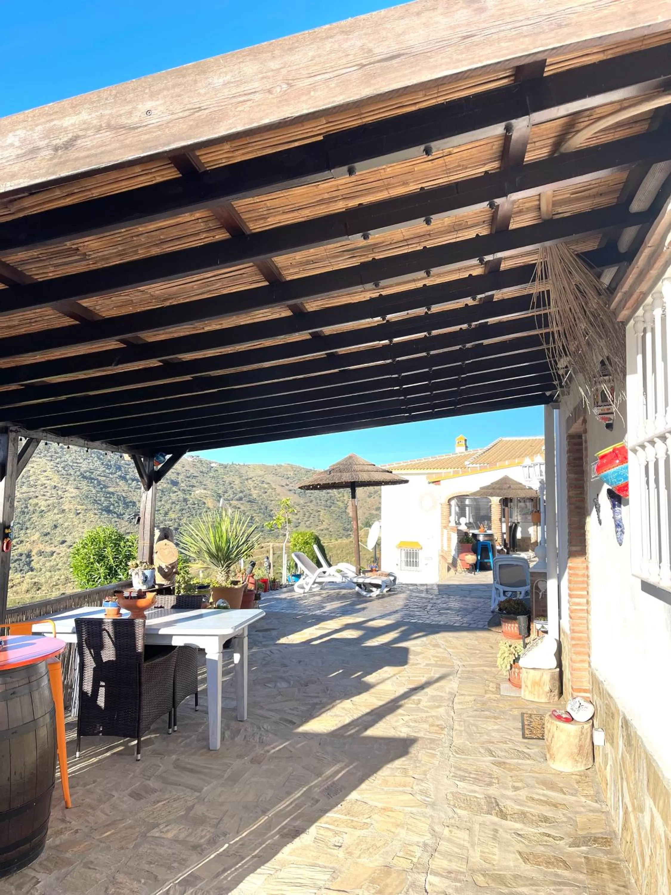Casira, studios en kamers,Viñuela, Costa Del Sol