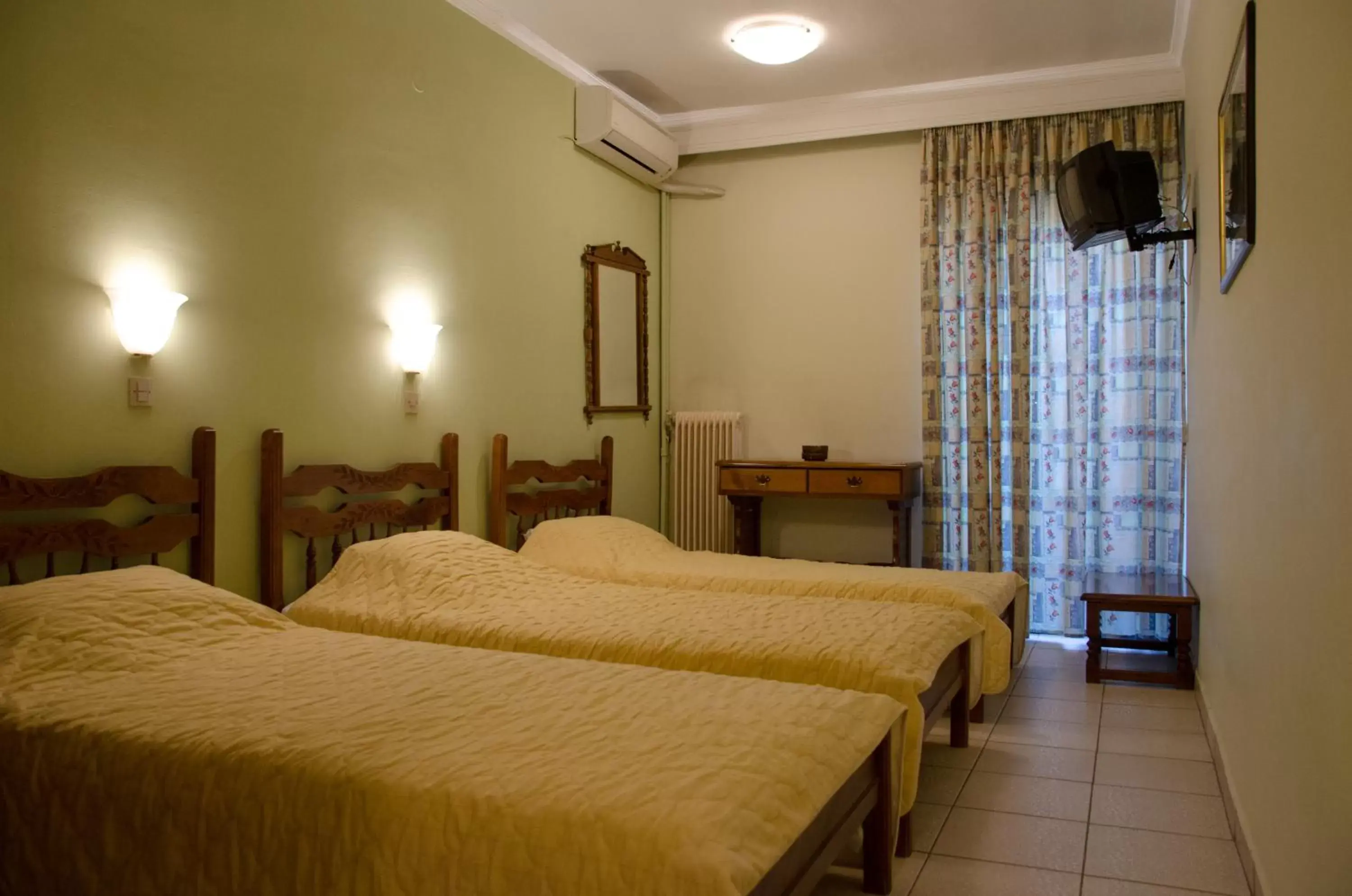 Bedroom, Bed in Hotel Costis