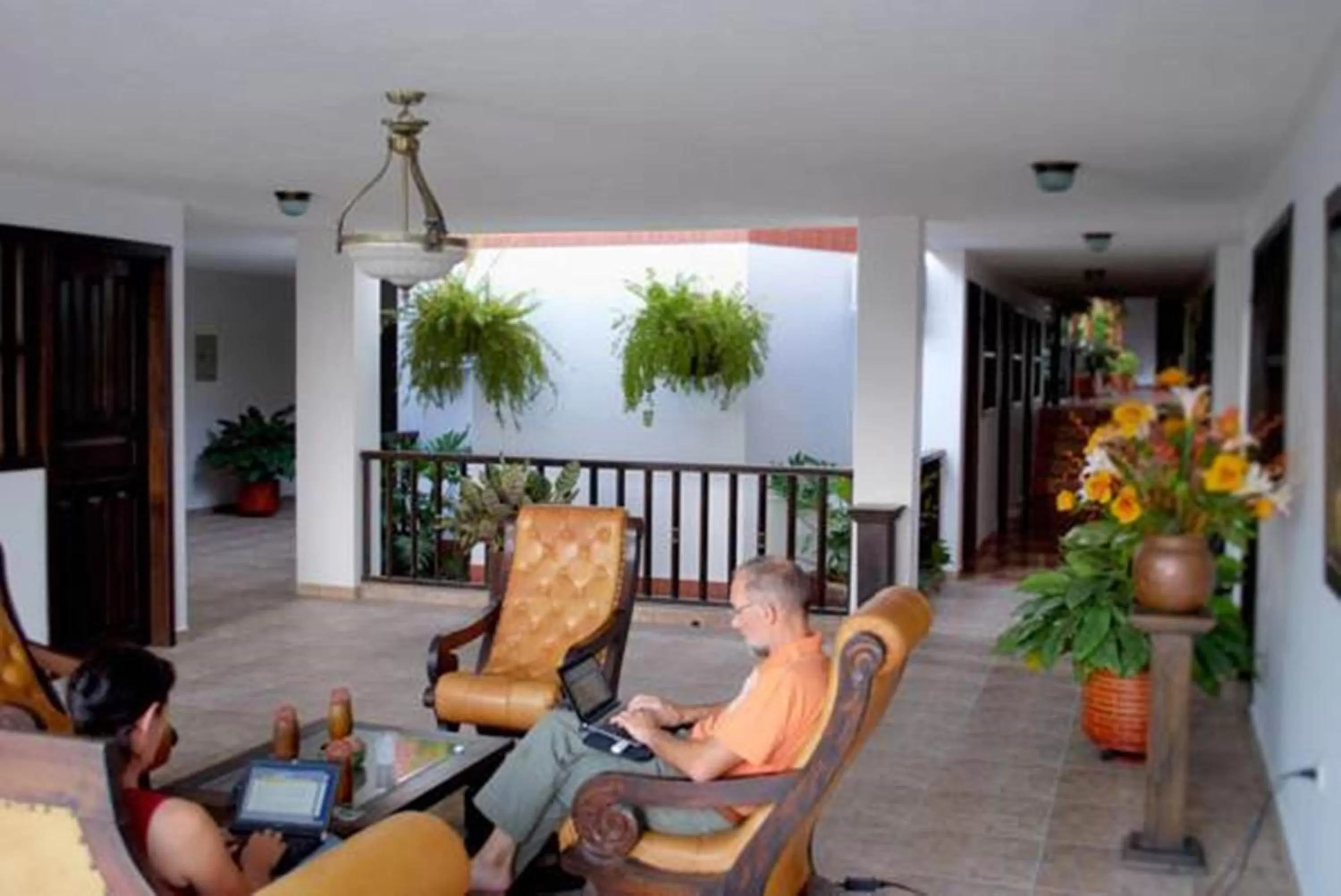 People in Hotel Las Nieves