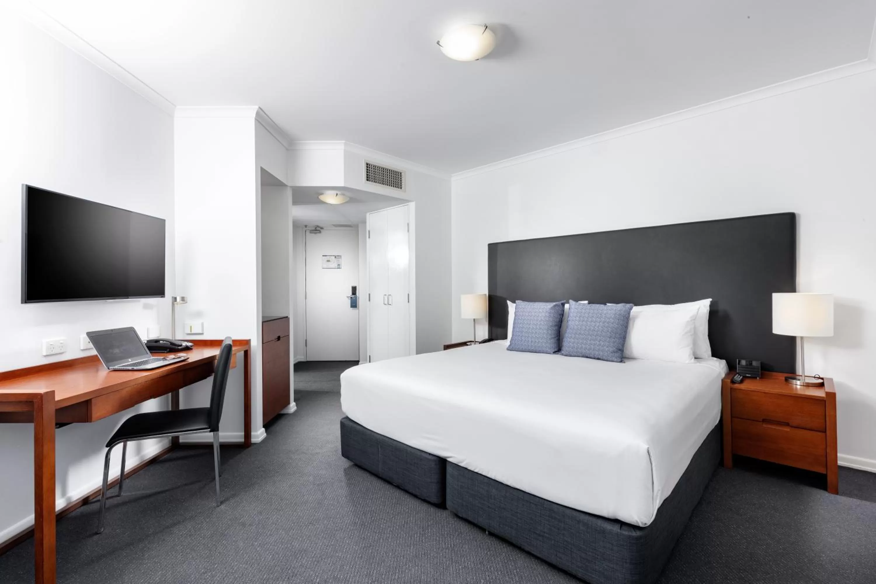 Studio Hotel Room in The Sebel Brisbane