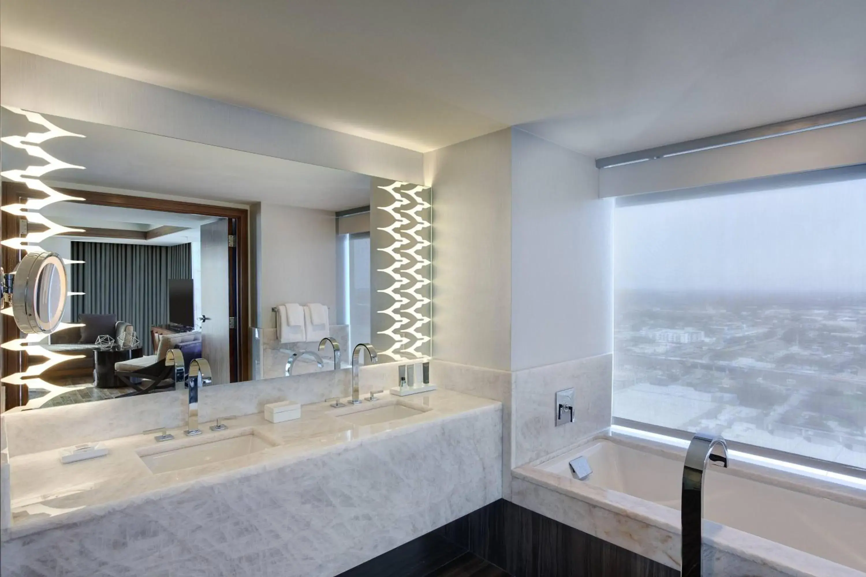 Bathroom, Kitchen/Kitchenette in JW Marriott Austin