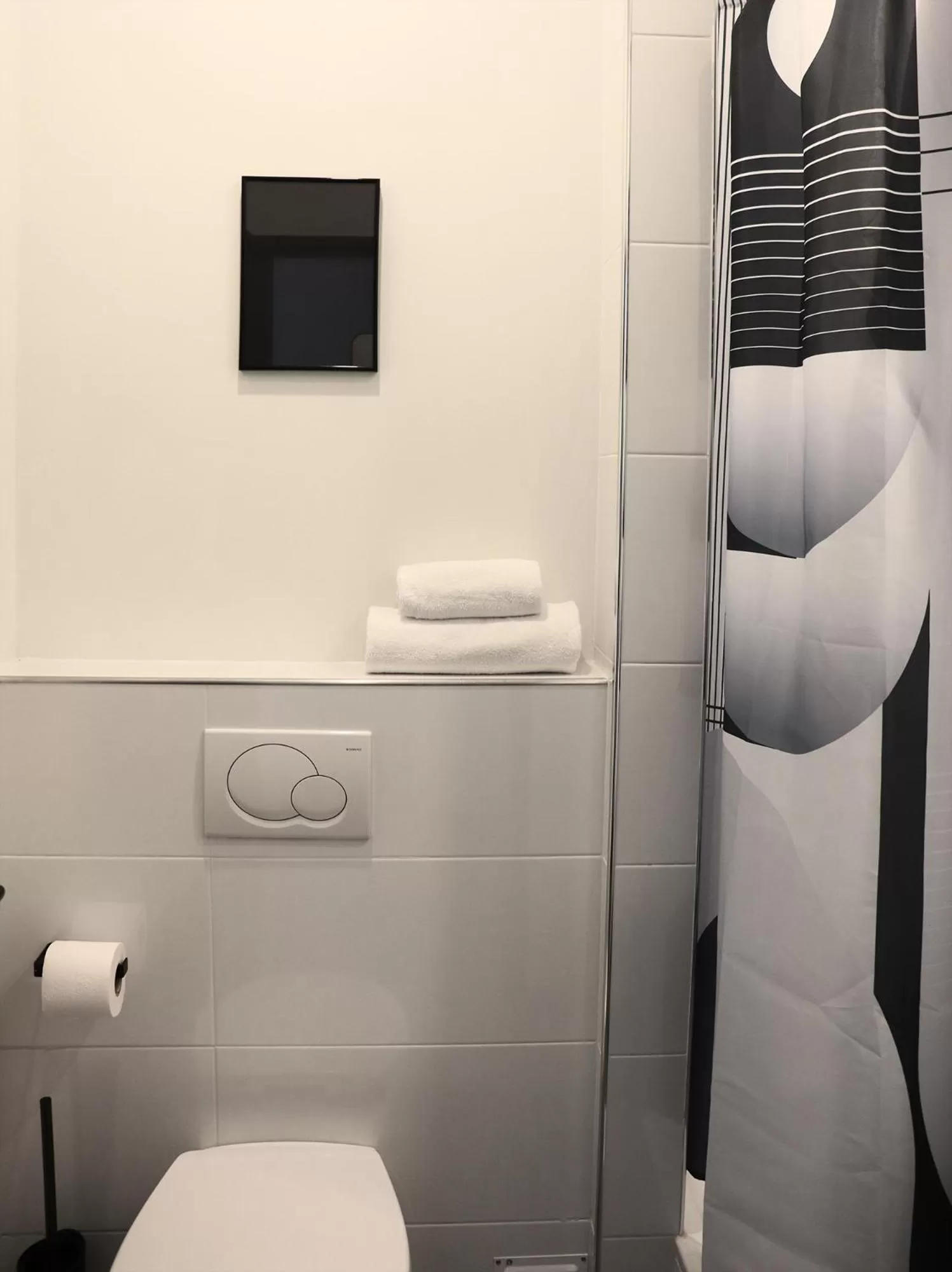 Bathroom in Hotel National Antwerp