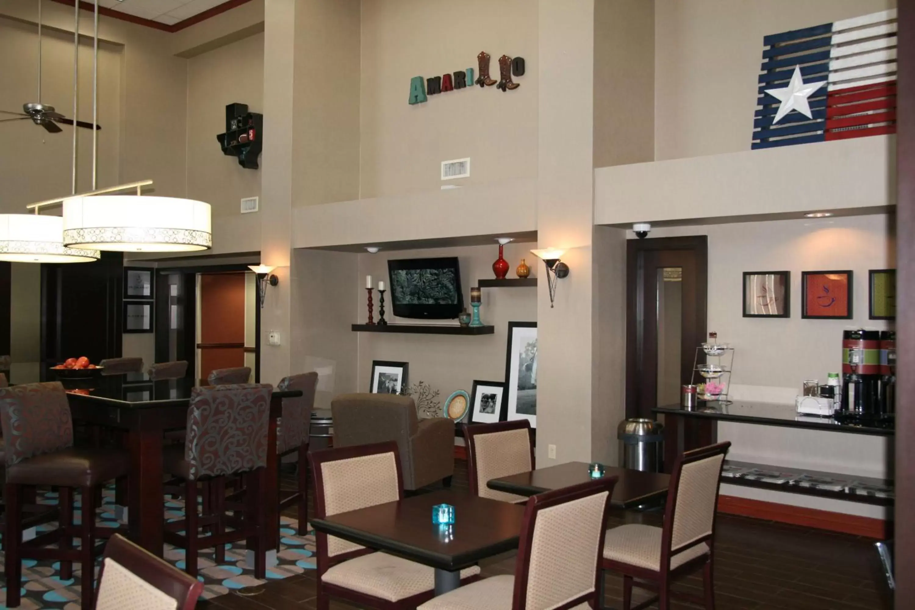 Dining area, Restaurant/Places to Eat in Hampton Inn and Suites Amarillo West