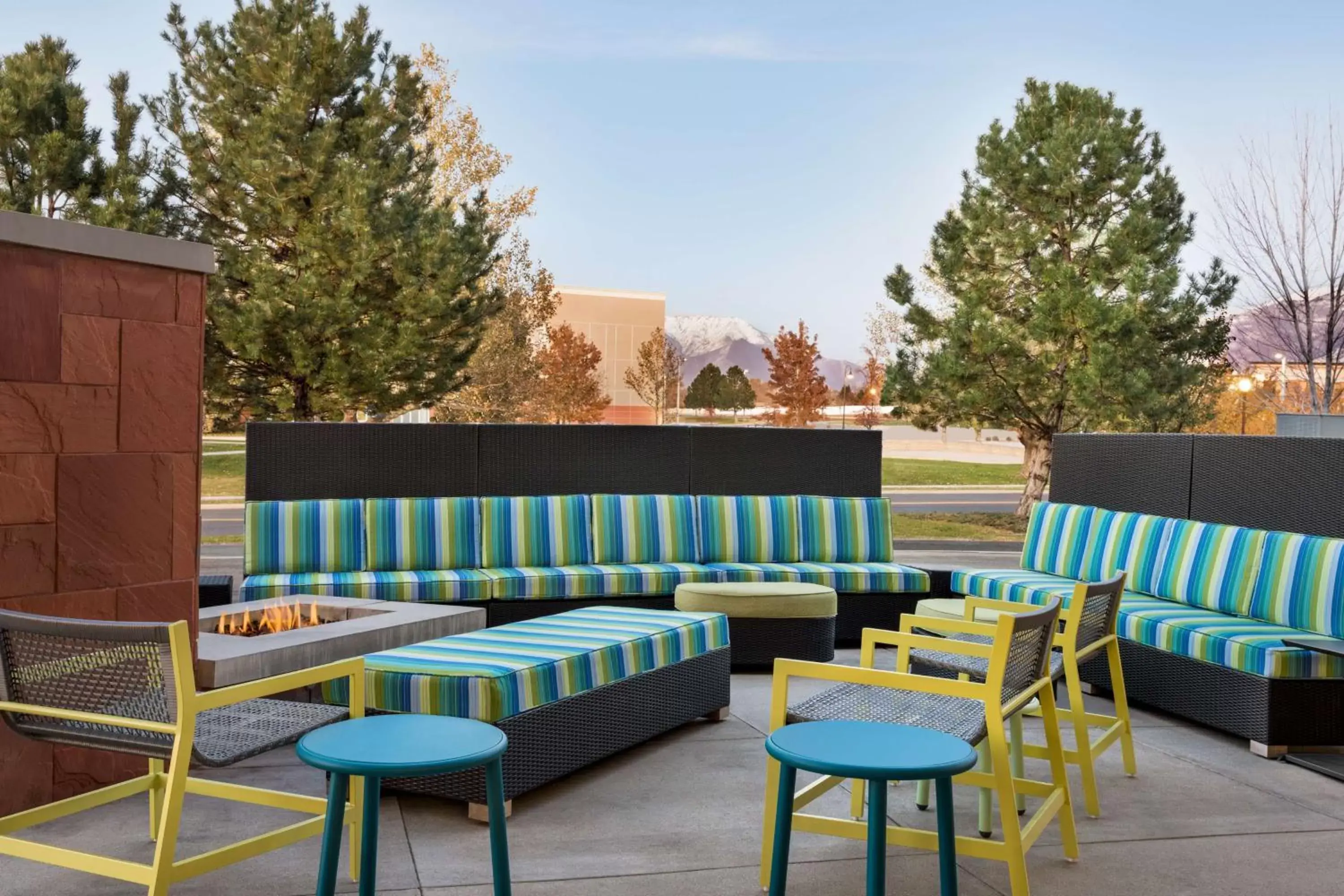 Patio in Home2 Suites by Hilton Salt Lake City/Layton