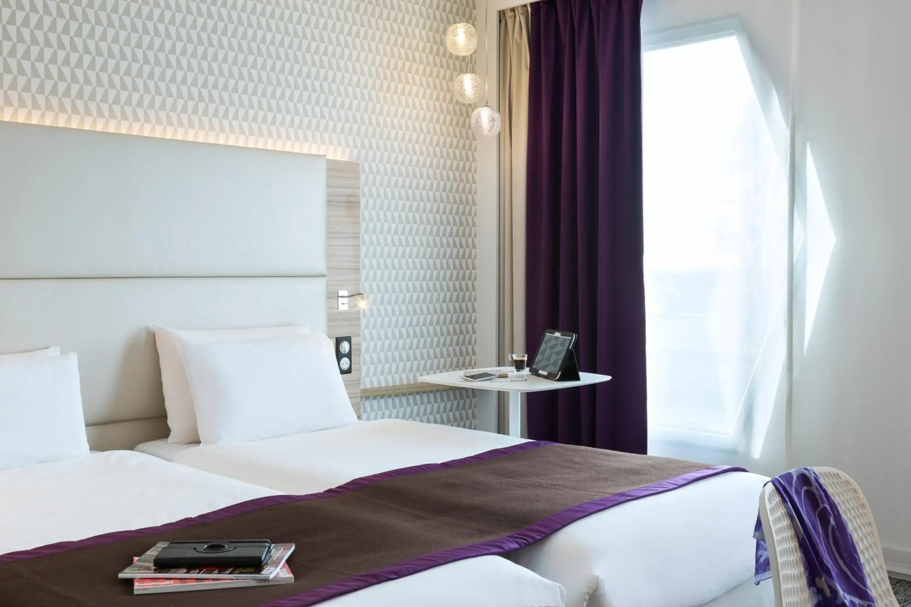 Bed in Hotel Mercure Paris Orly Rungis