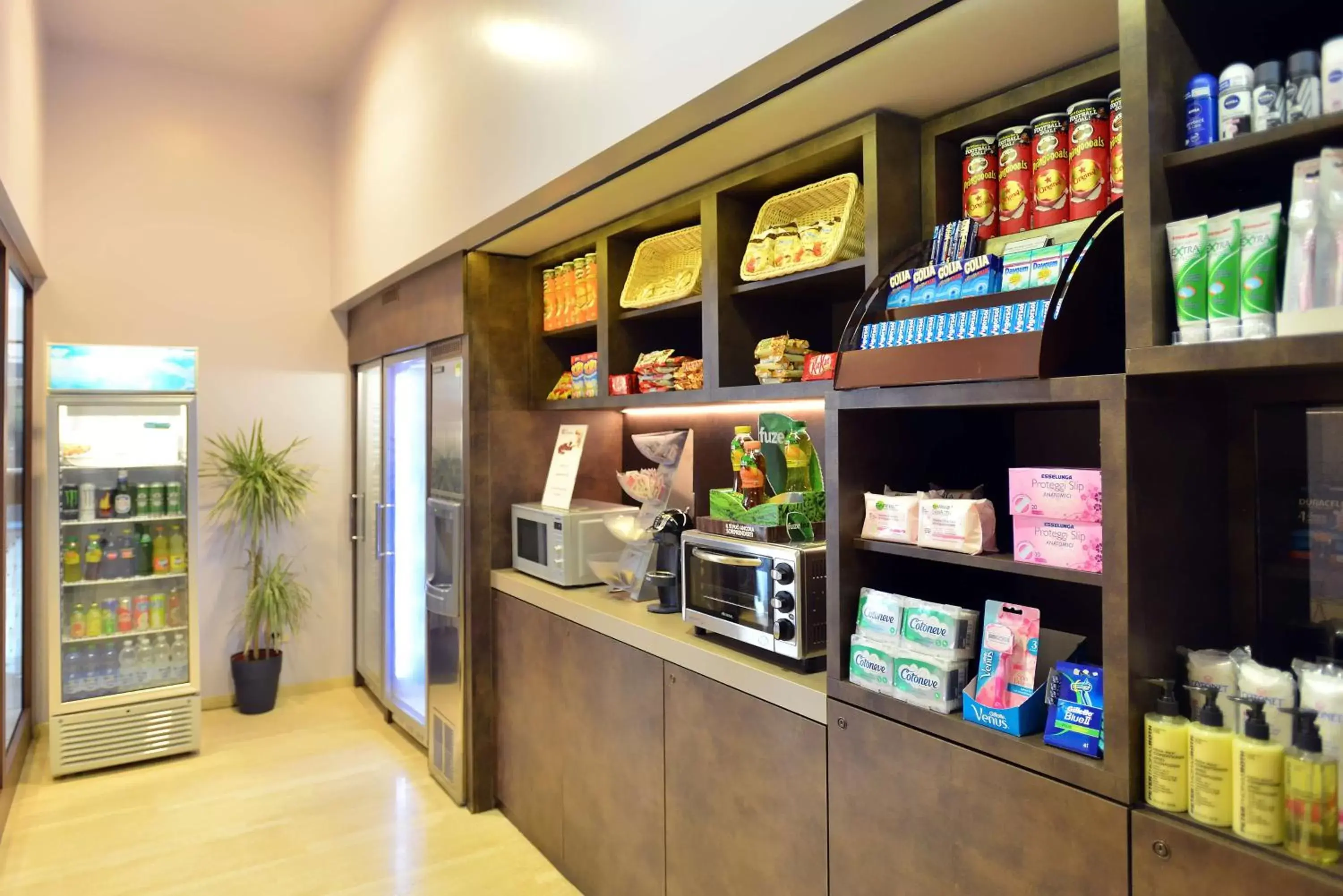 Restaurant/places to eat in Hilton Garden Inn Milan North Restaurant/places to eat in Hilton Garden Inn Milan North