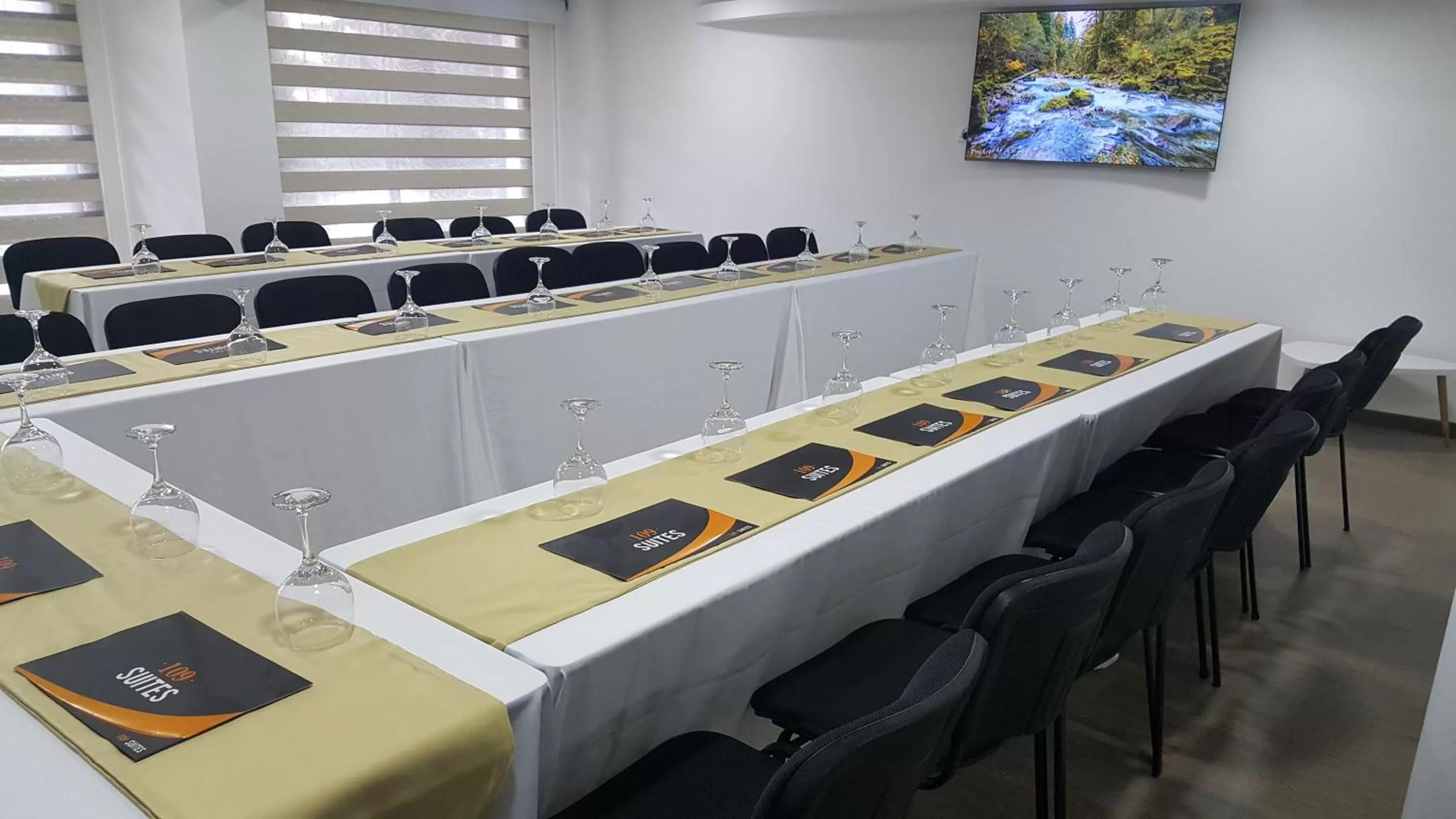 Meeting/conference room in Suites 109 GH Usaquén