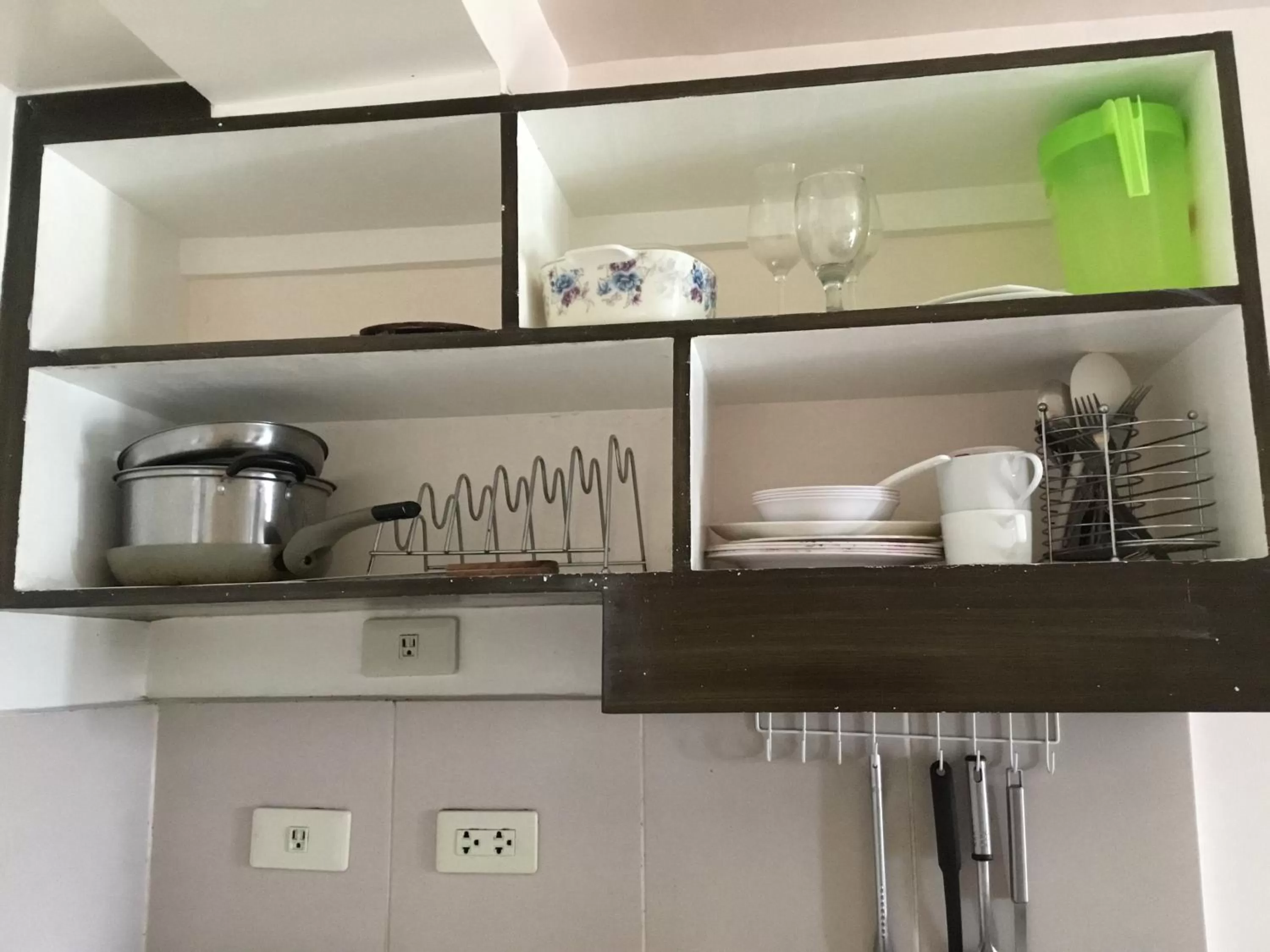 Condo with Free Swimming Pool & Viewing Deck