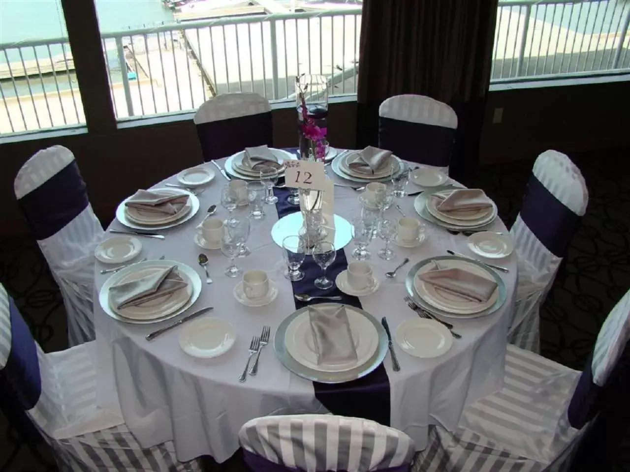 Banquet/Function facilities, Restaurant/Places to Eat in Ramada by Wyndham Jordan/Beacon Harbourside Resort