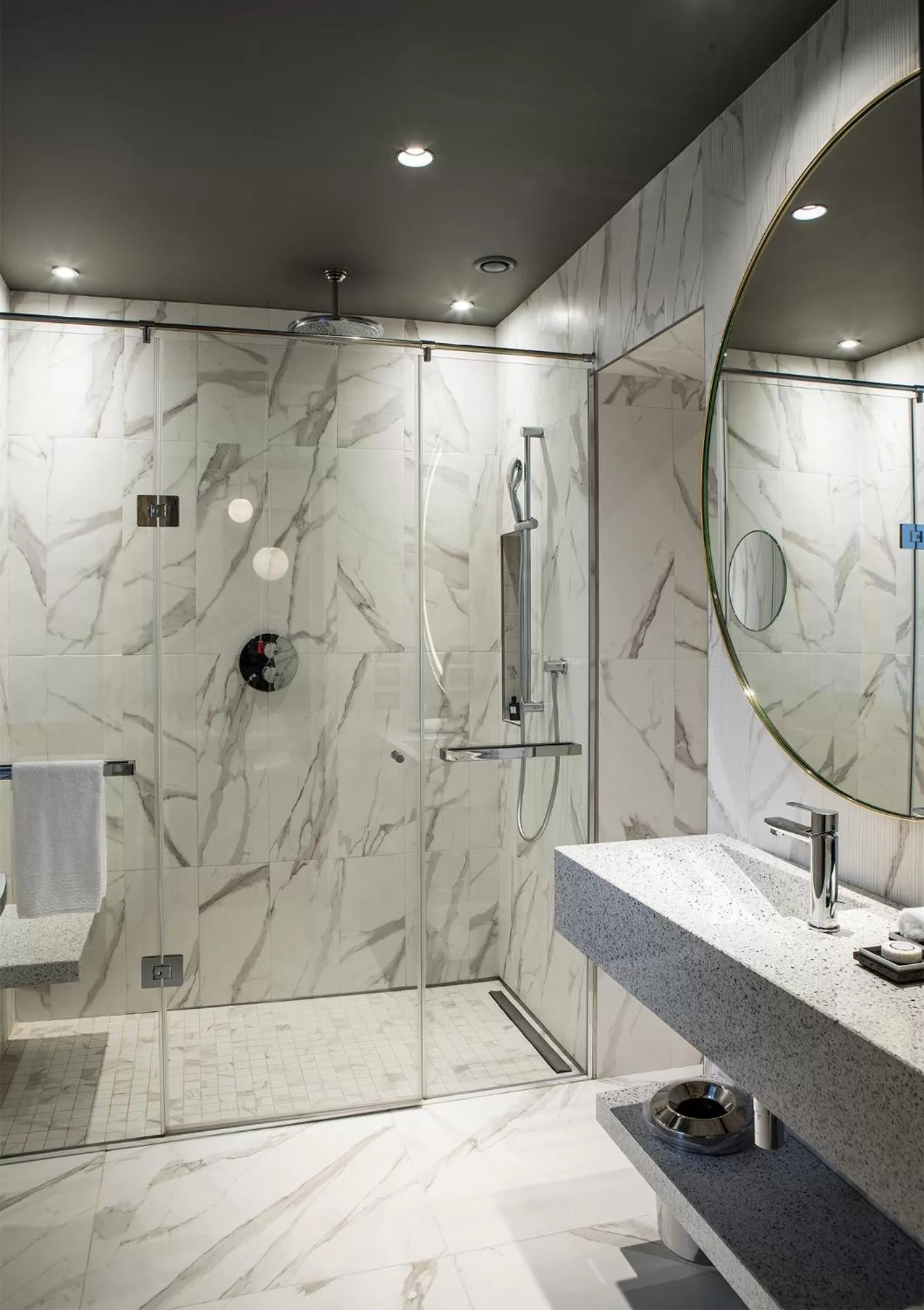 Bathroom in Sofitel Roma Villa Borghese