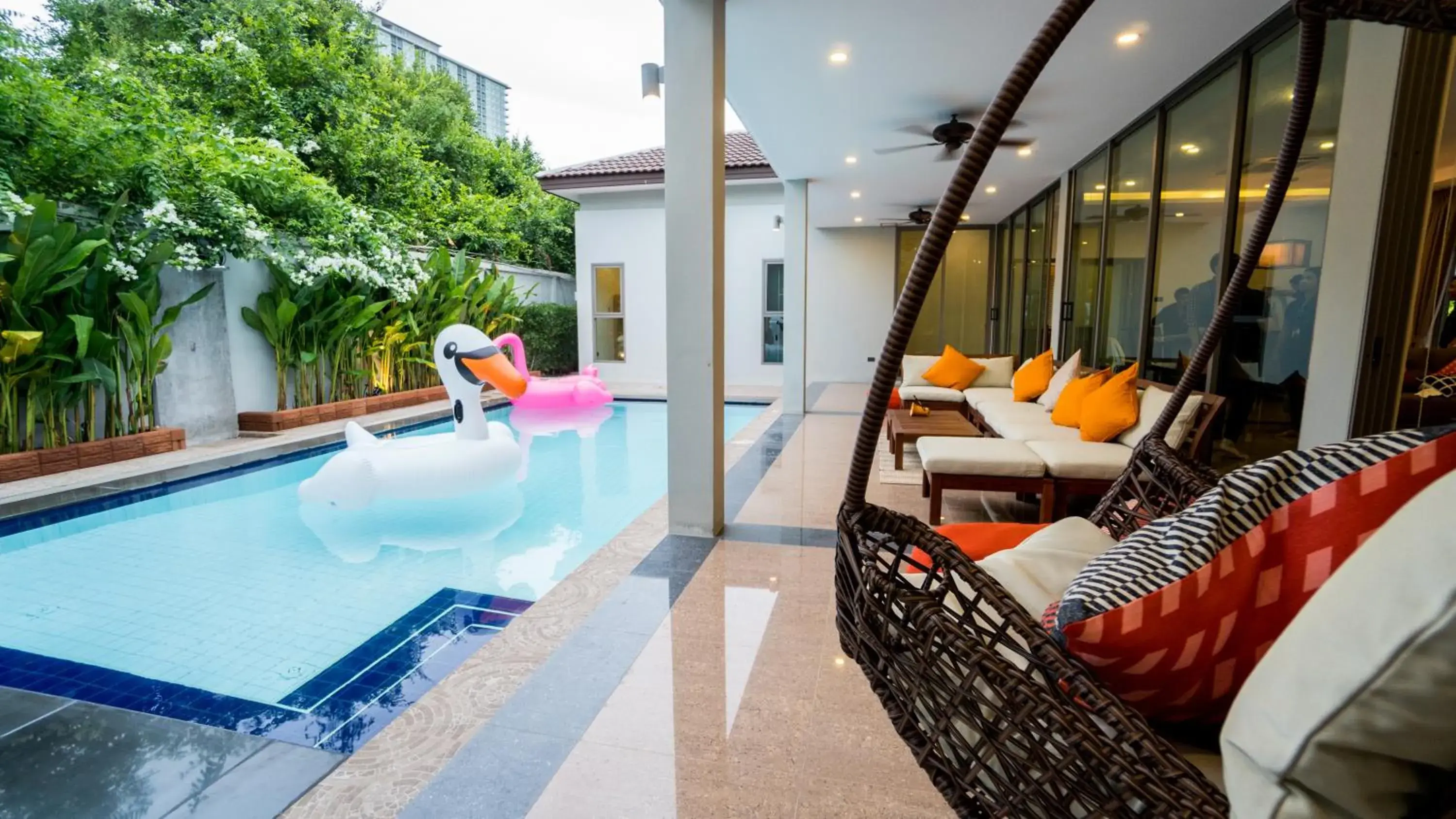 Balcony/Terrace, Swimming Pool in Villa Navin