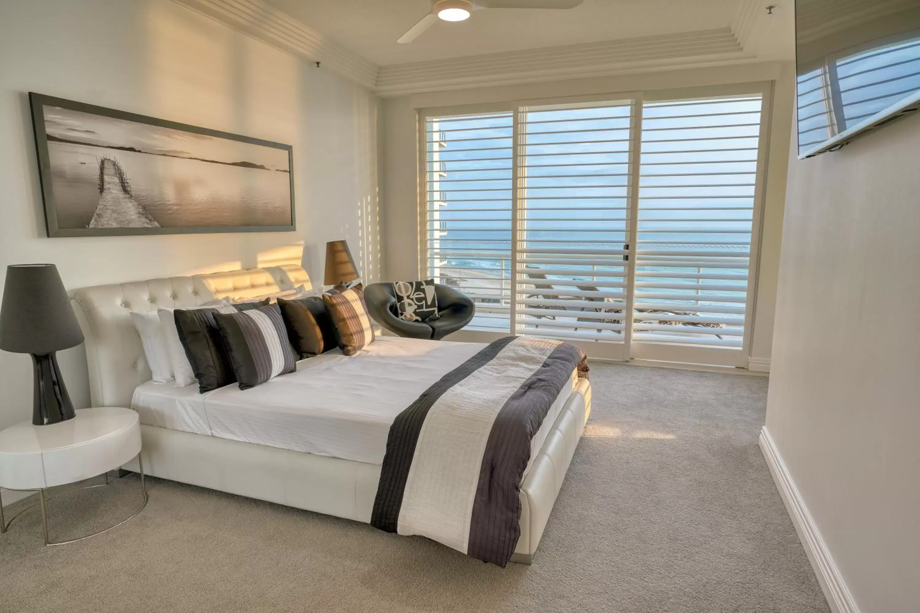 Bedroom, Bed in Carmel by the Sea