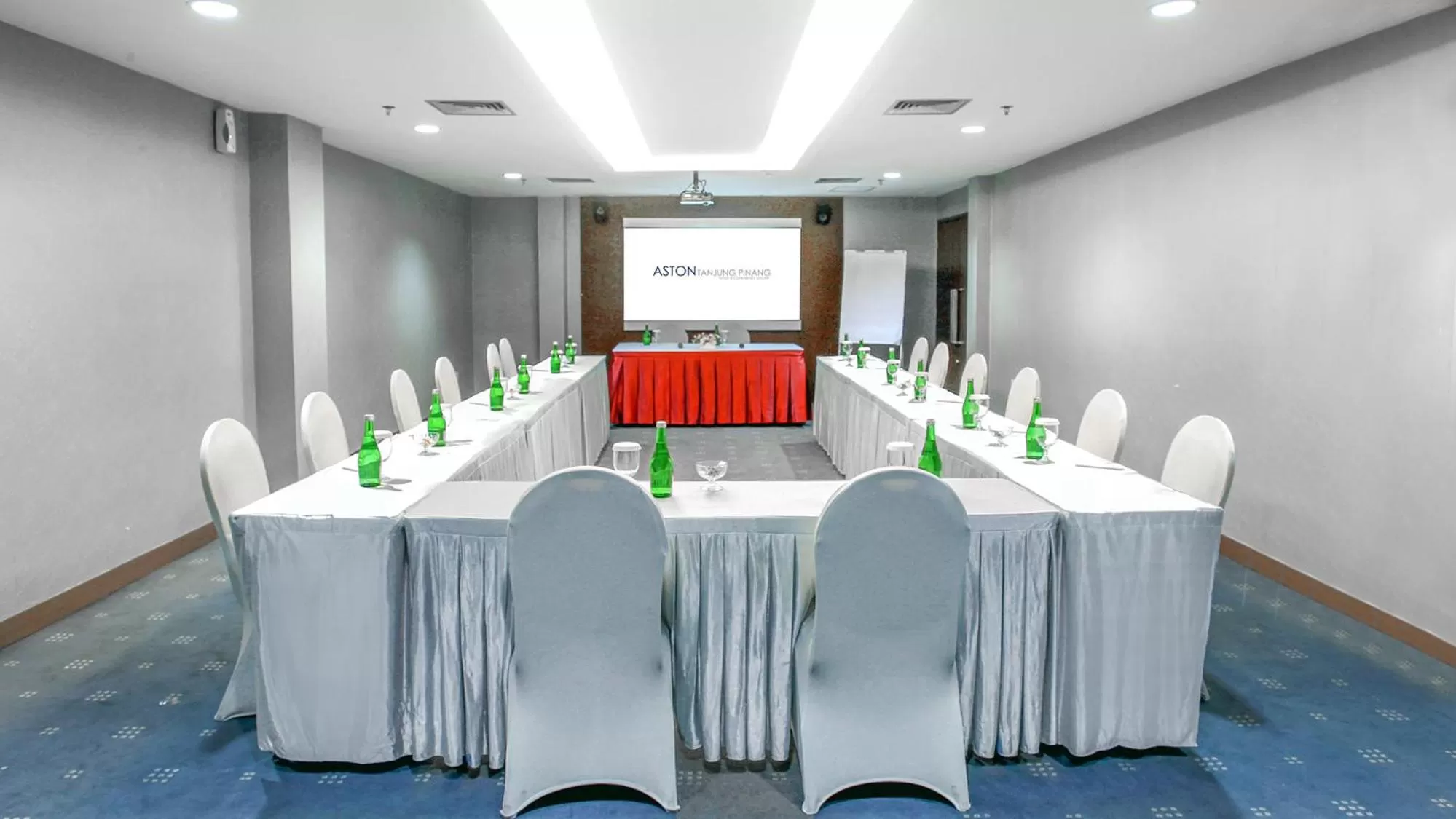 Meeting/conference room in Aston Tanjung Pinang Hotel & Conference Center