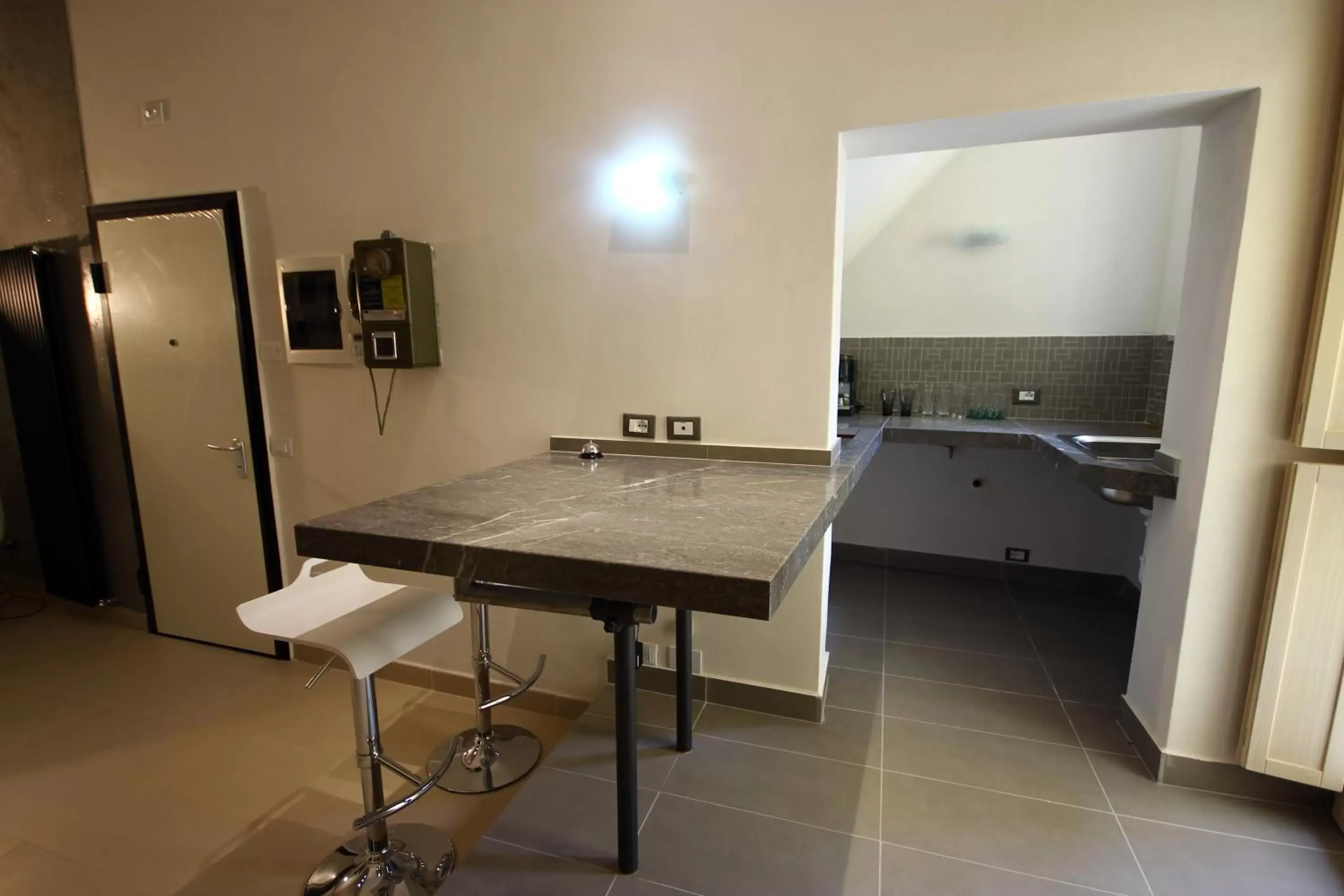 Kitchen or kitchenette, Kitchen/Kitchenette in Khalisah