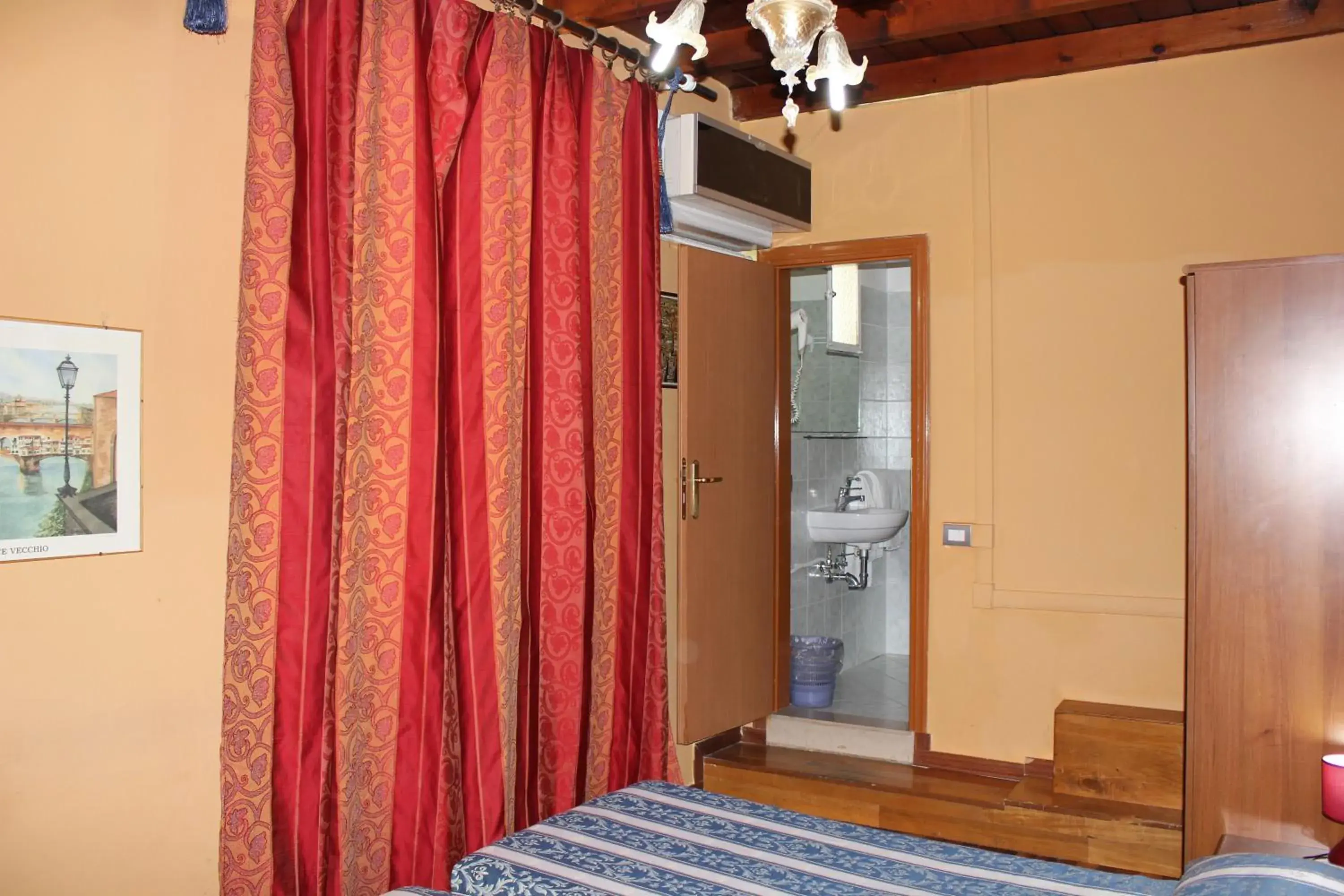 Bedroom, Bed in Hotel San Lorenzo
