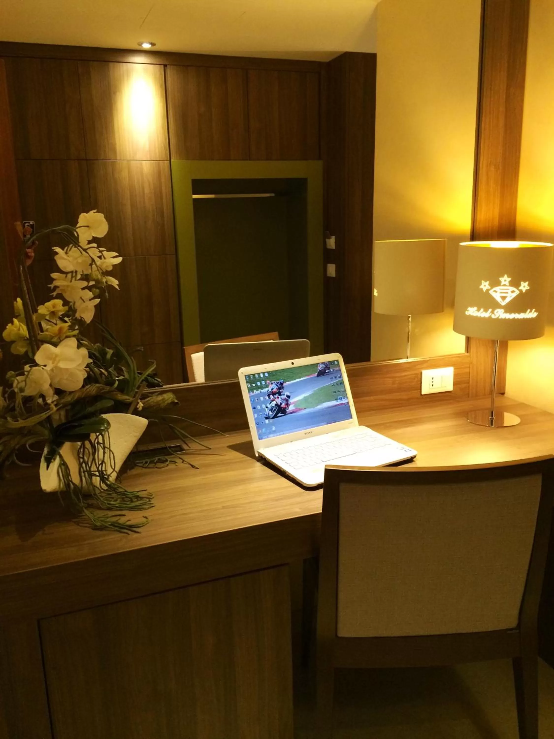 Seating area in Hotel Smeraldo