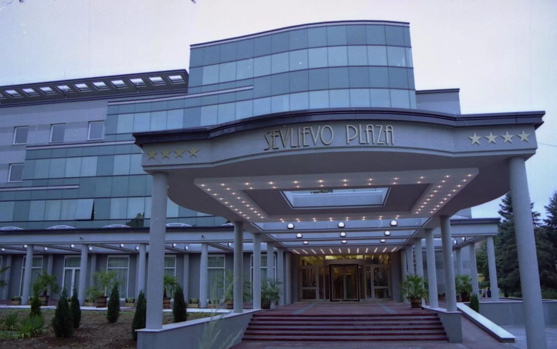 Property building in Hotel Sevlievo Plaza