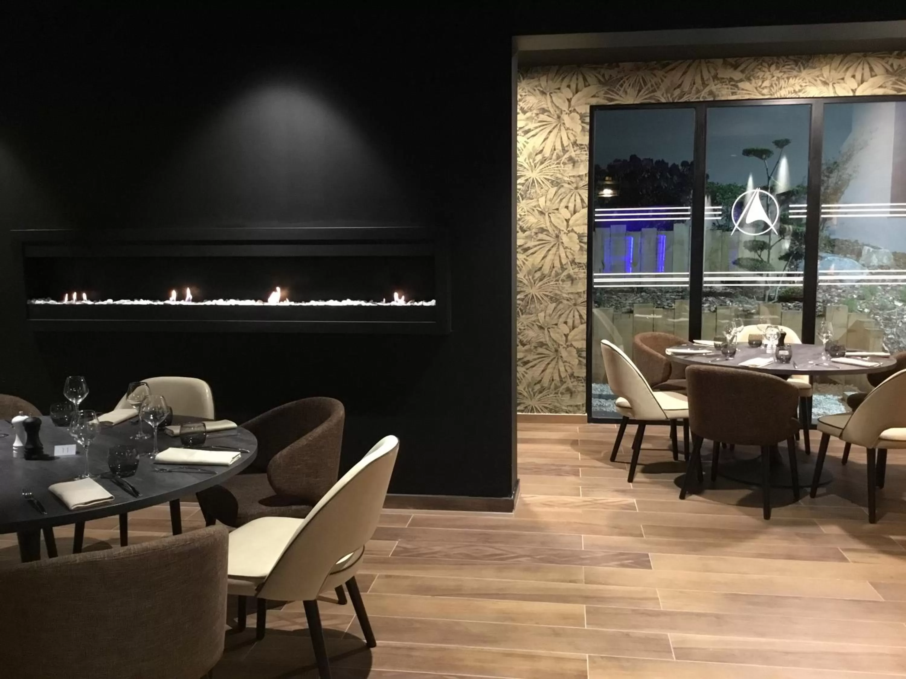 Restaurant/places to eat in Best Western L'Aquarium Arras Nord