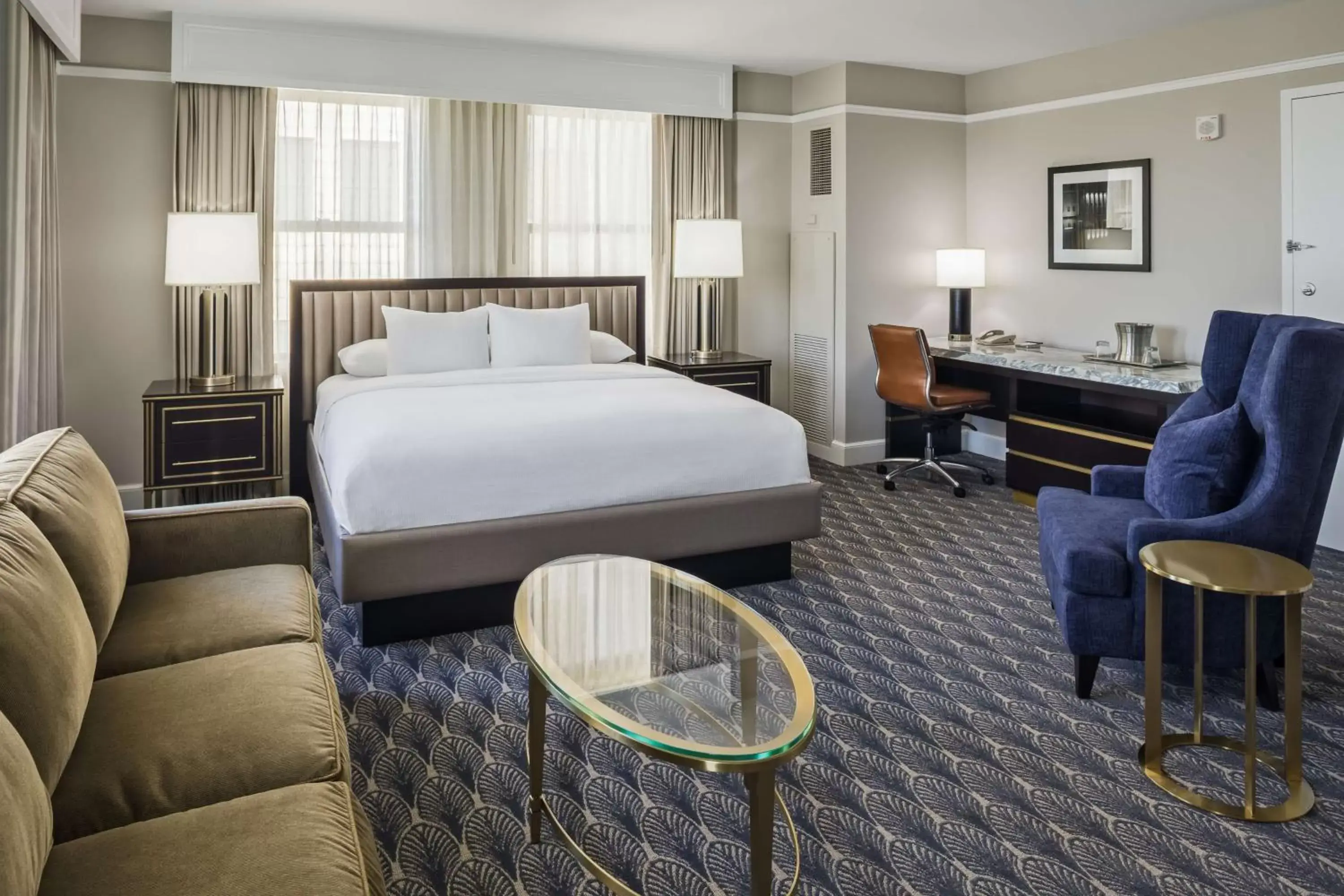 Bed in Hilton President Kansas City