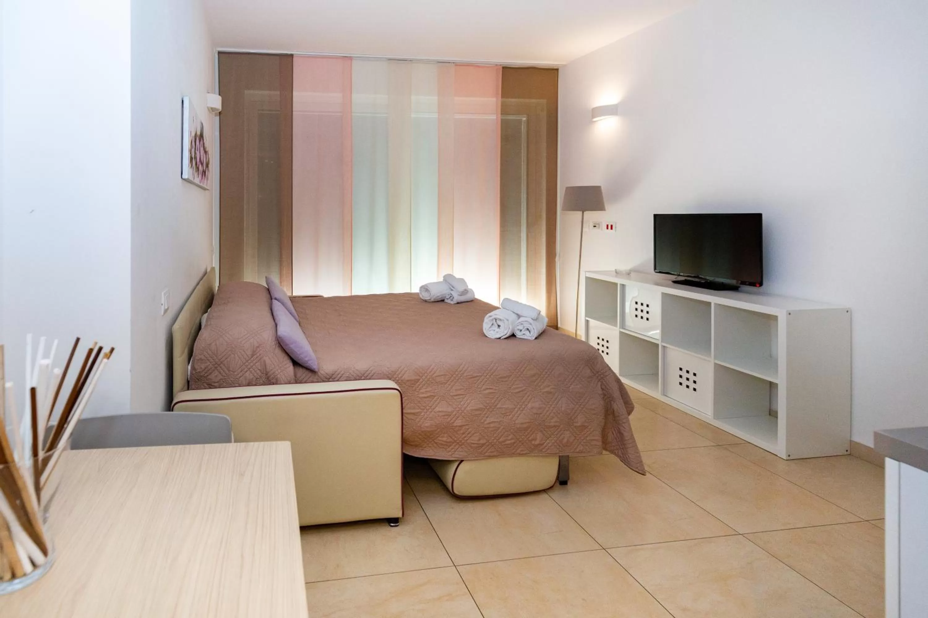 Bed in Zeus Hotel - Aparthotel - Meeting & Congress