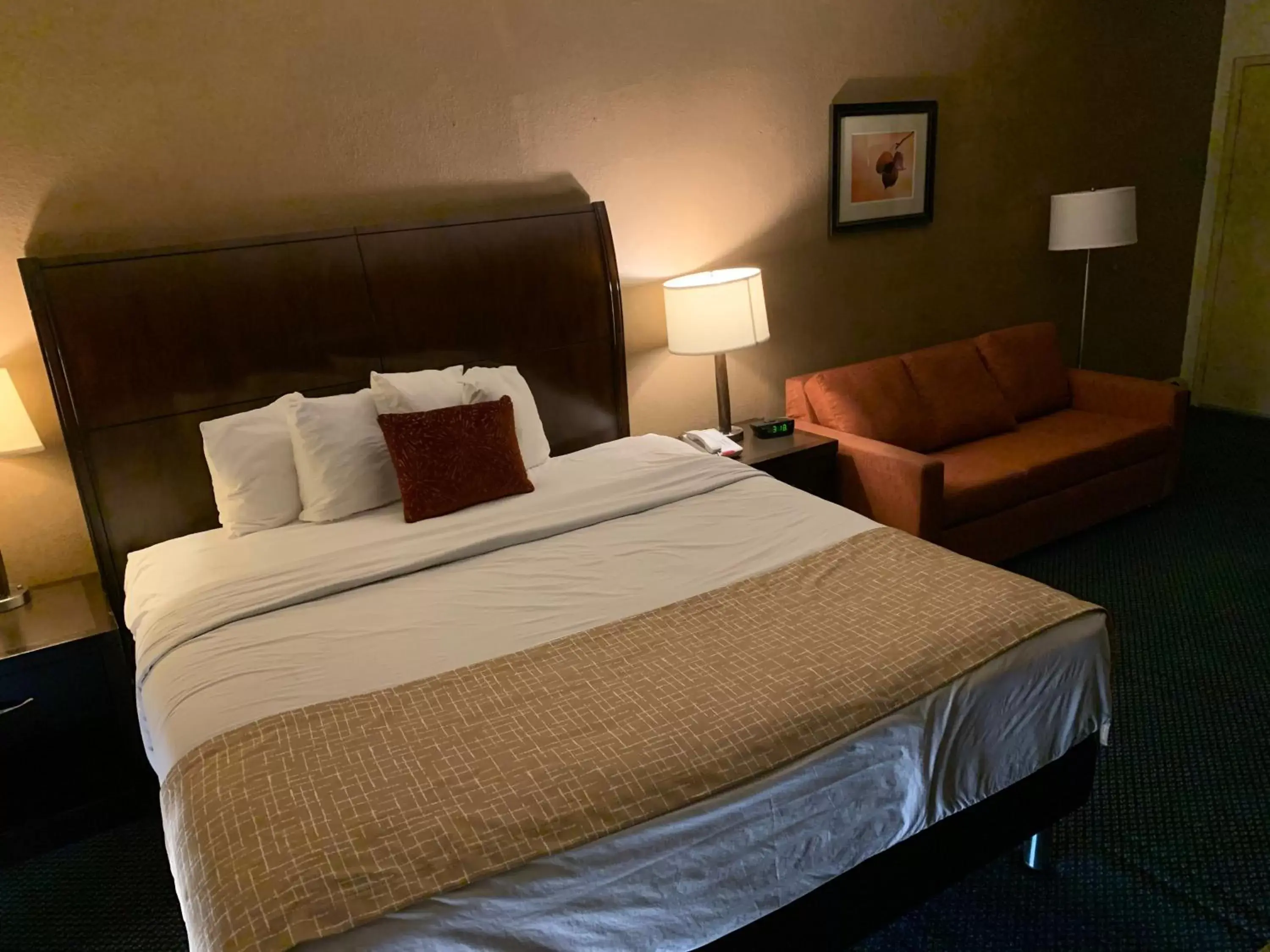 Bed in Travelodge by Wyndham Rapid City