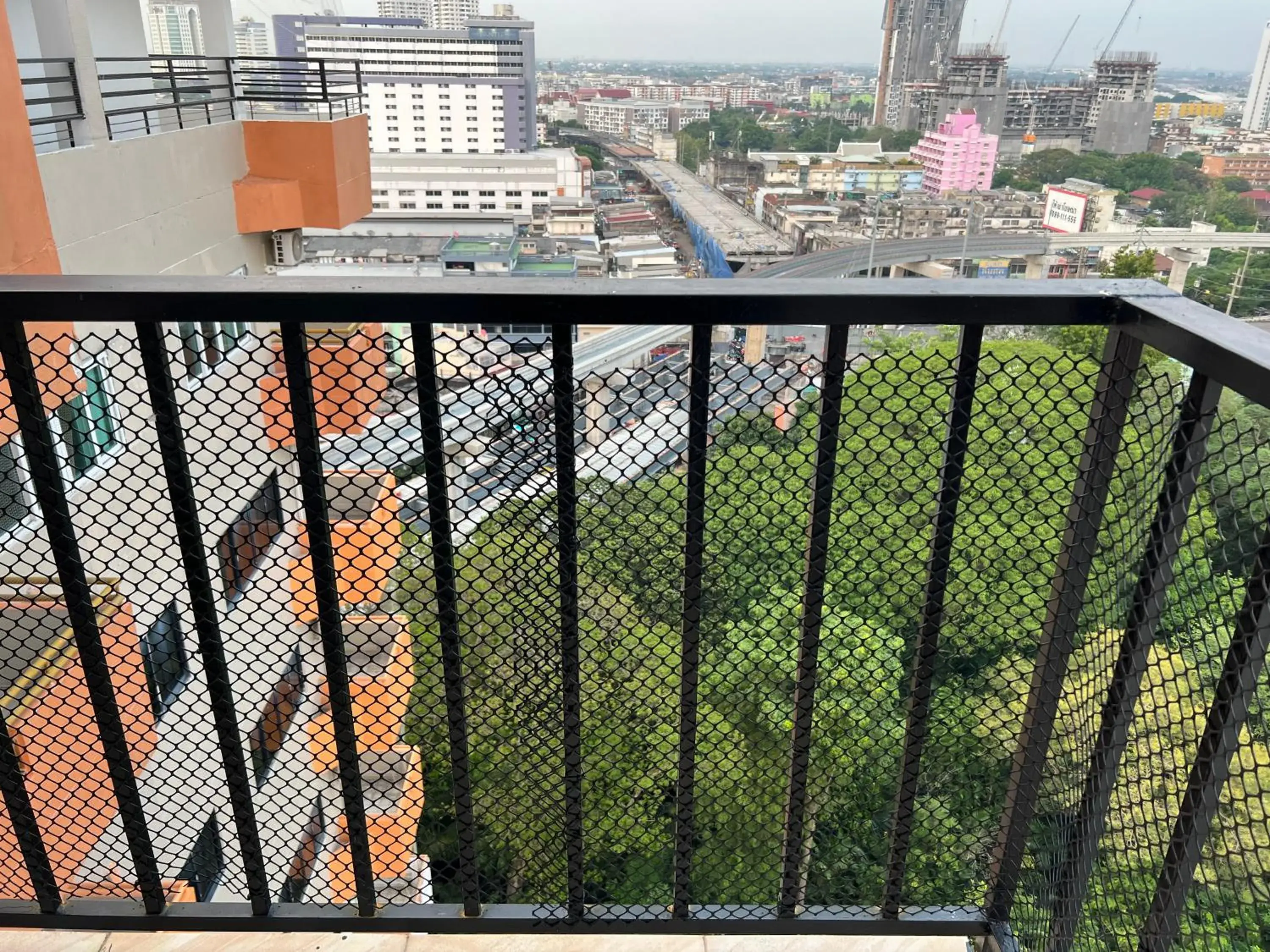 Balcony/Terrace in Mall Suites Hotel