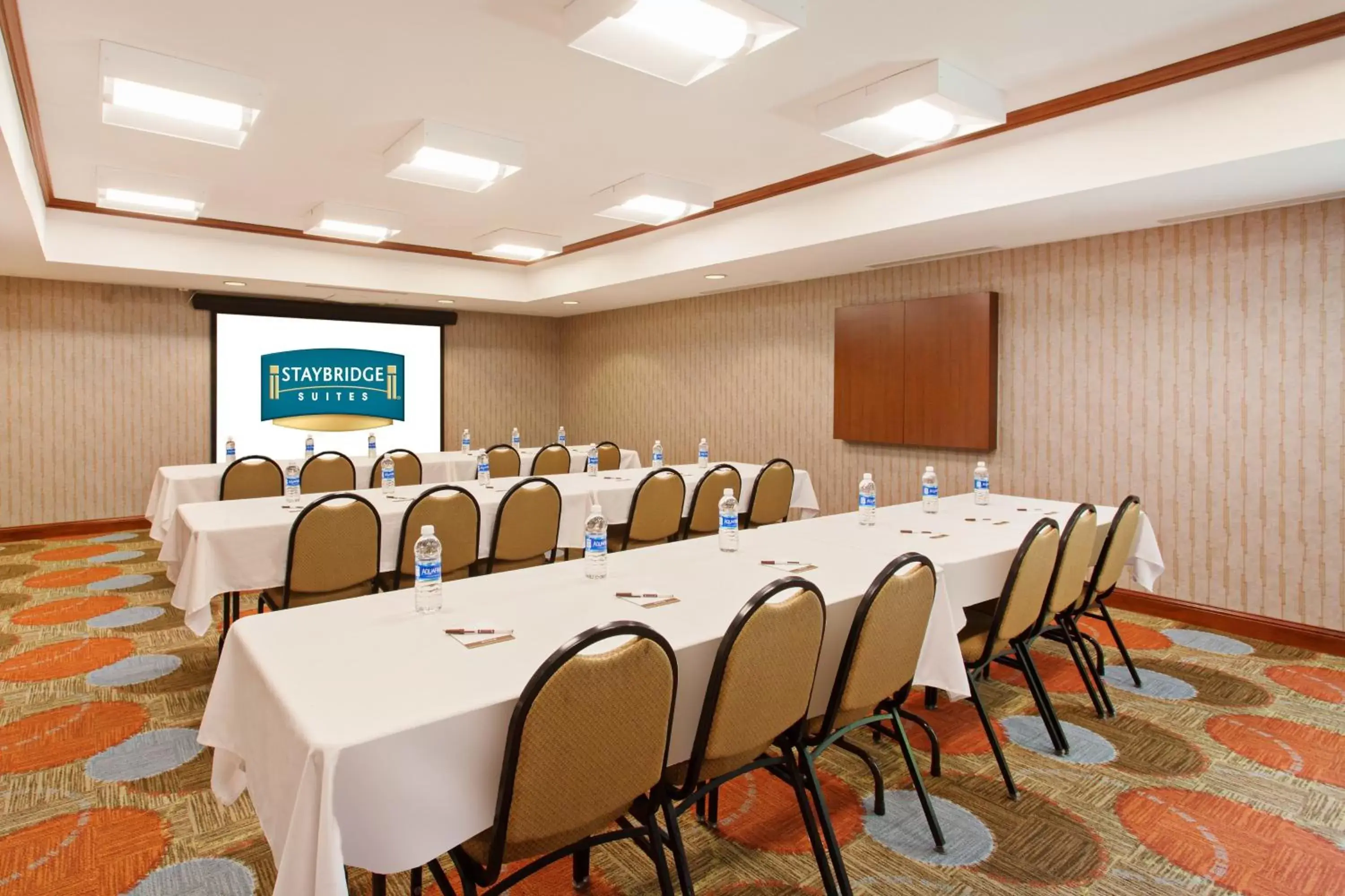 Meeting/conference room in Staybridge Suites Fairfield Napa Valley Area, an IHG Hotel