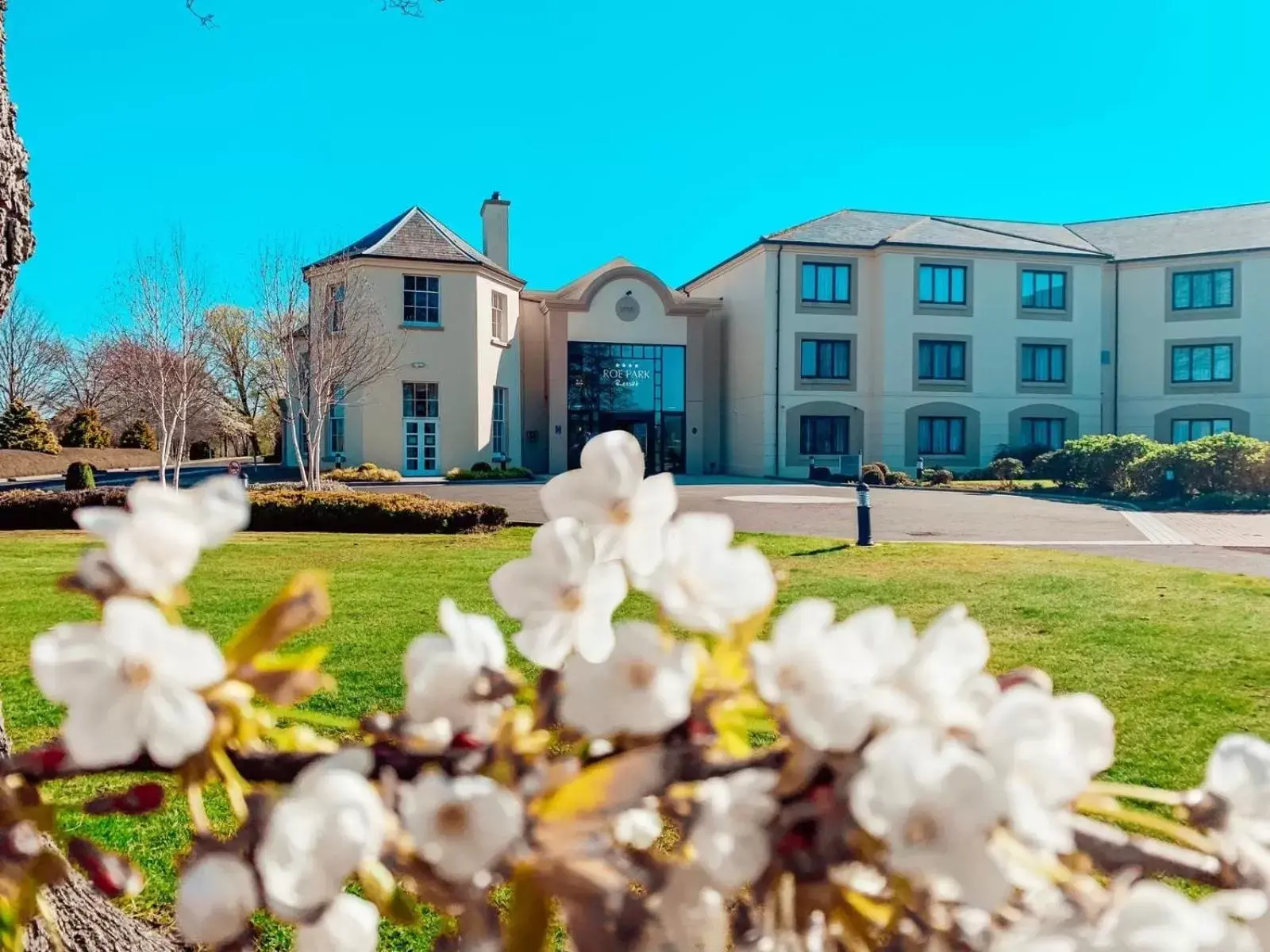 Property building in Roe Valley Resort Property building in Roe Valley Resort