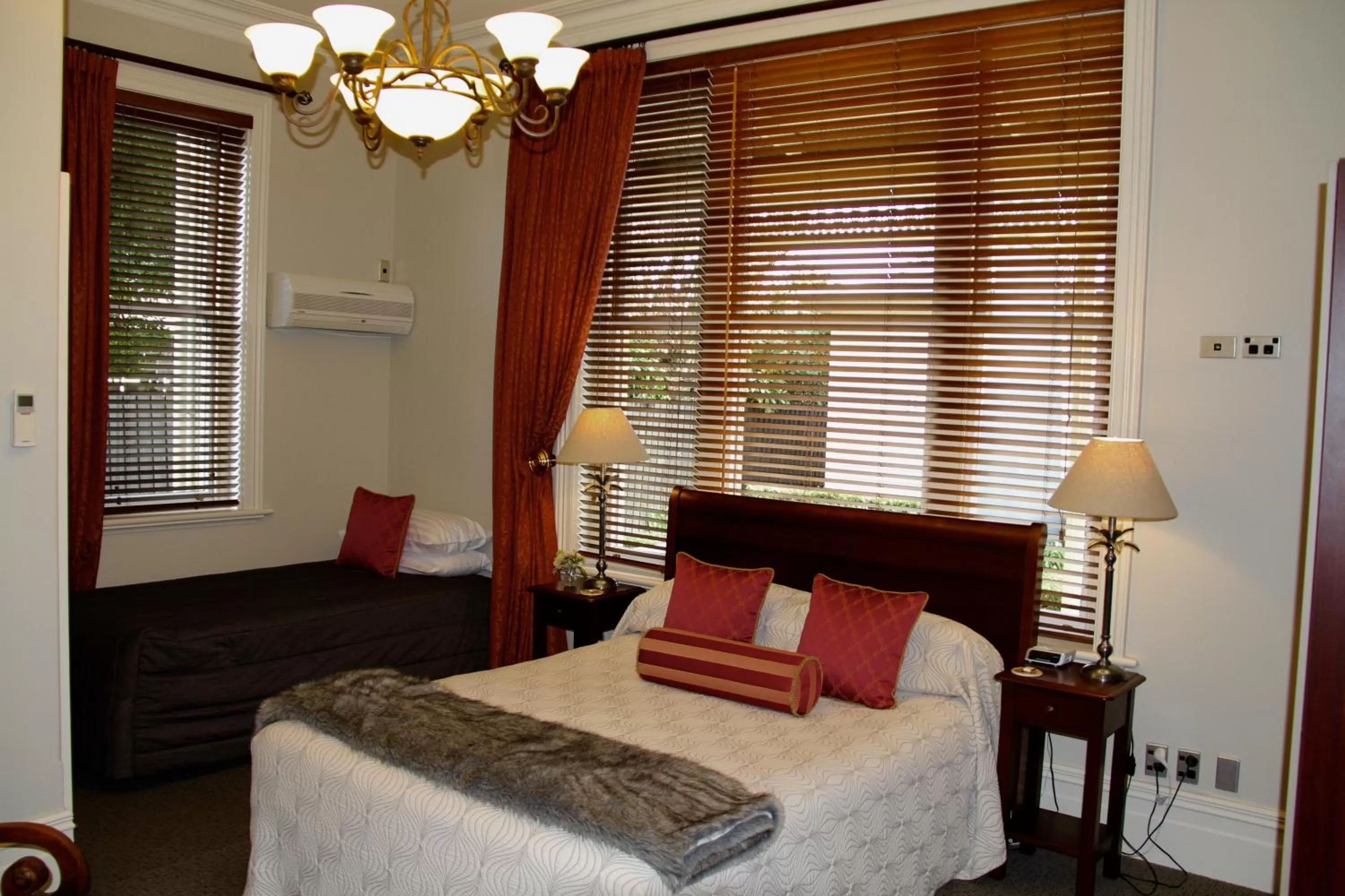 Bed in Merivale Manor