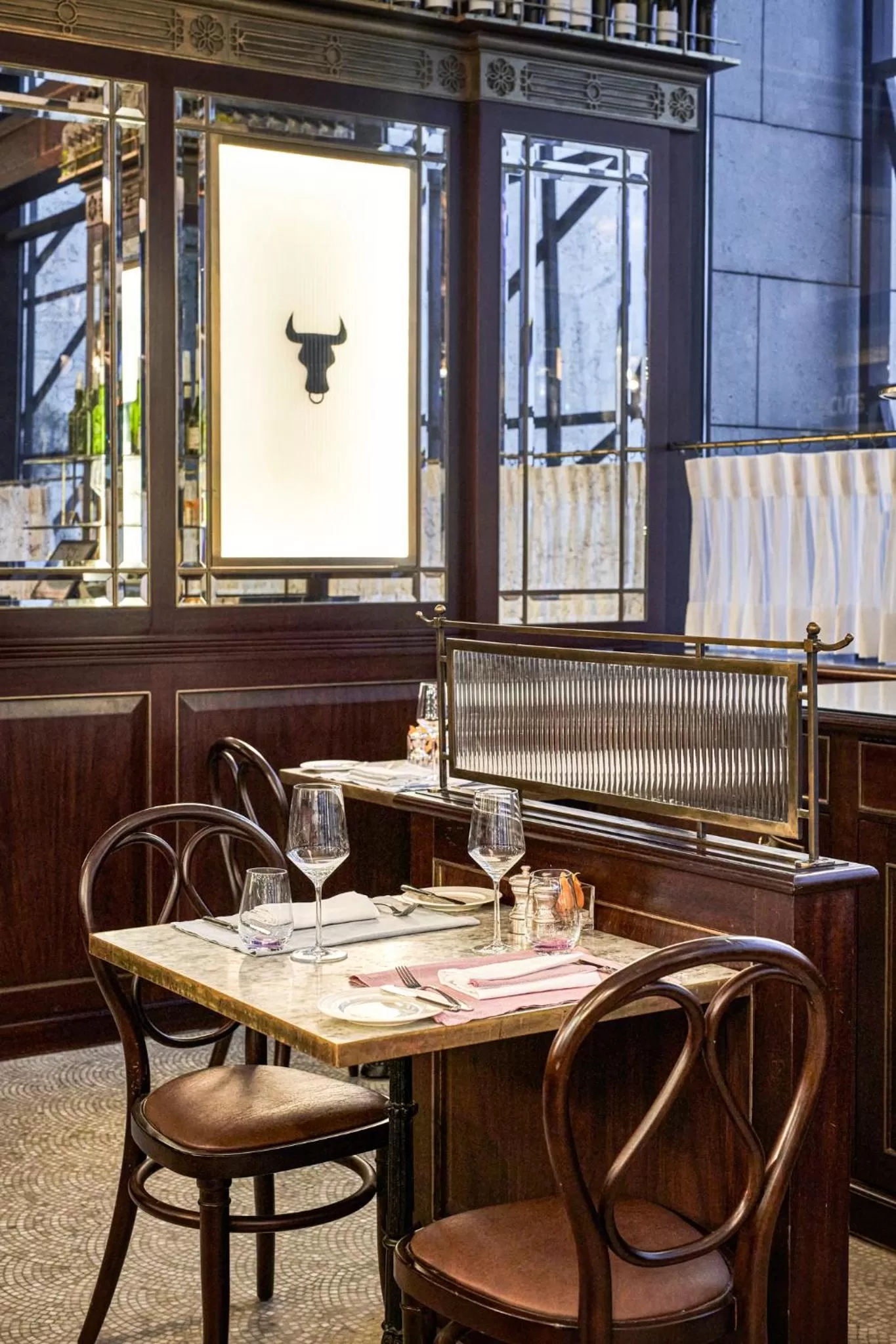 Restaurant/places to eat in Fairmont Amman