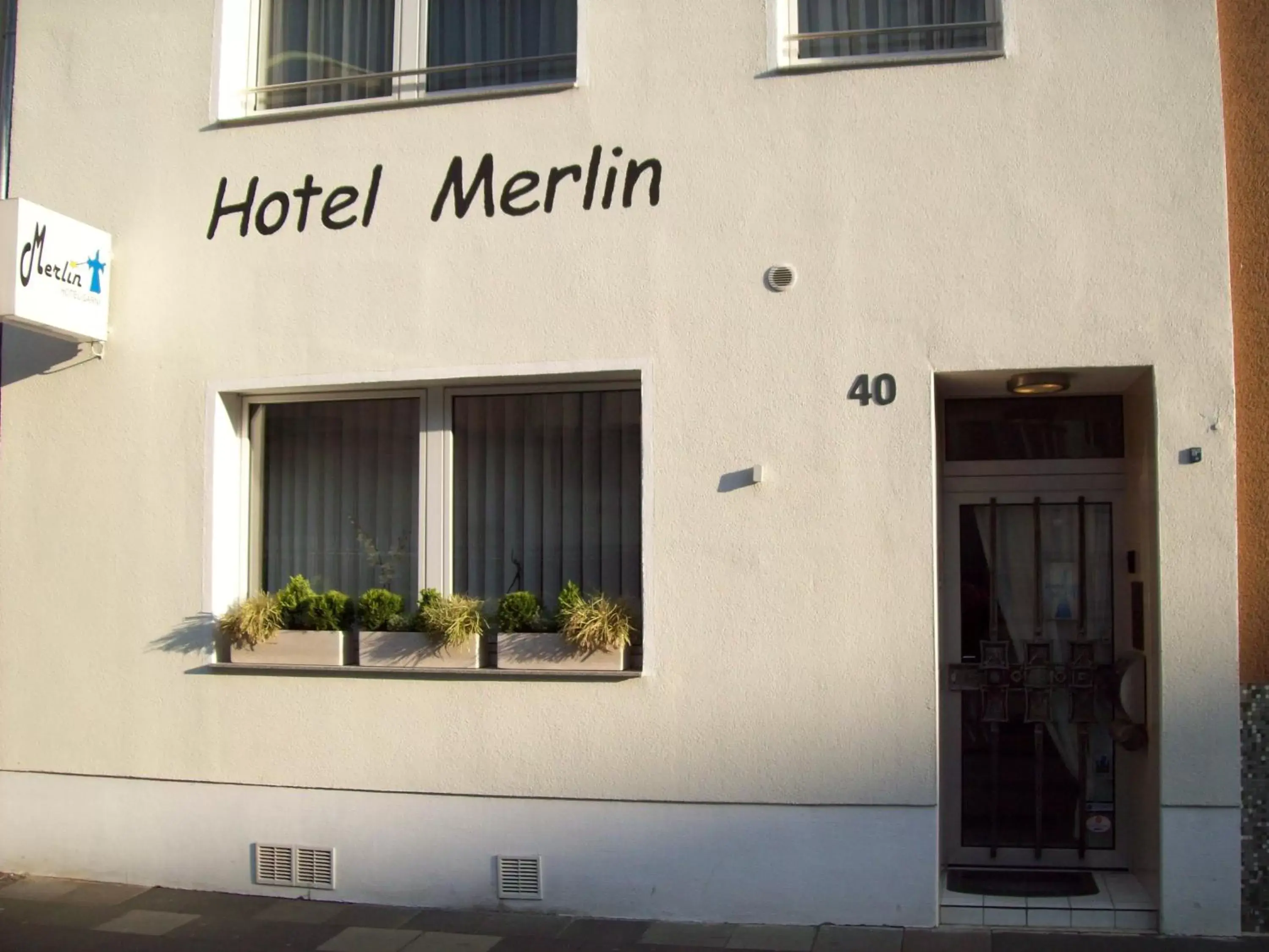 Property building in Hotel Merlin Garni