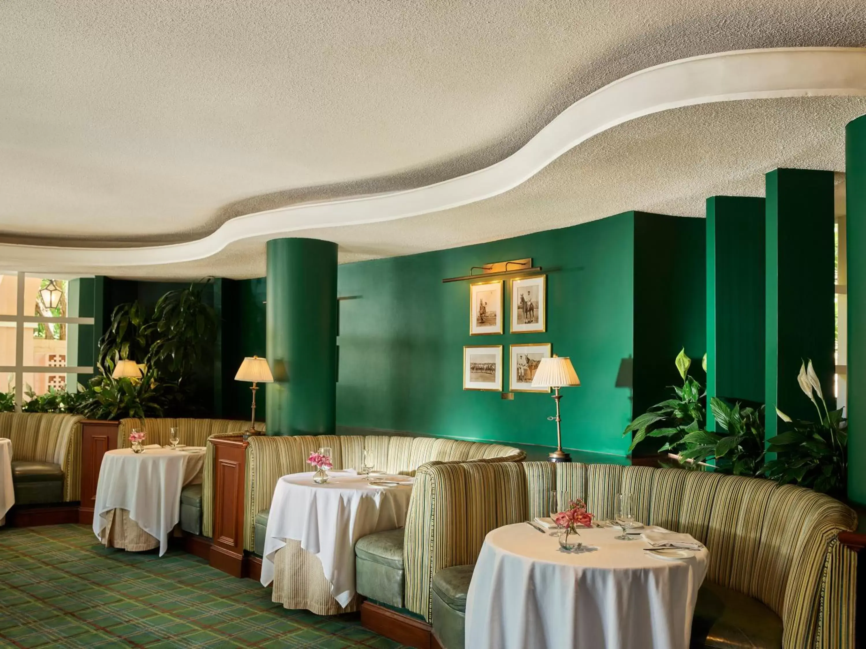 Restaurant/places to eat, Banquet Facilities in The Beverly Hills Hotel - Dorchester Collection