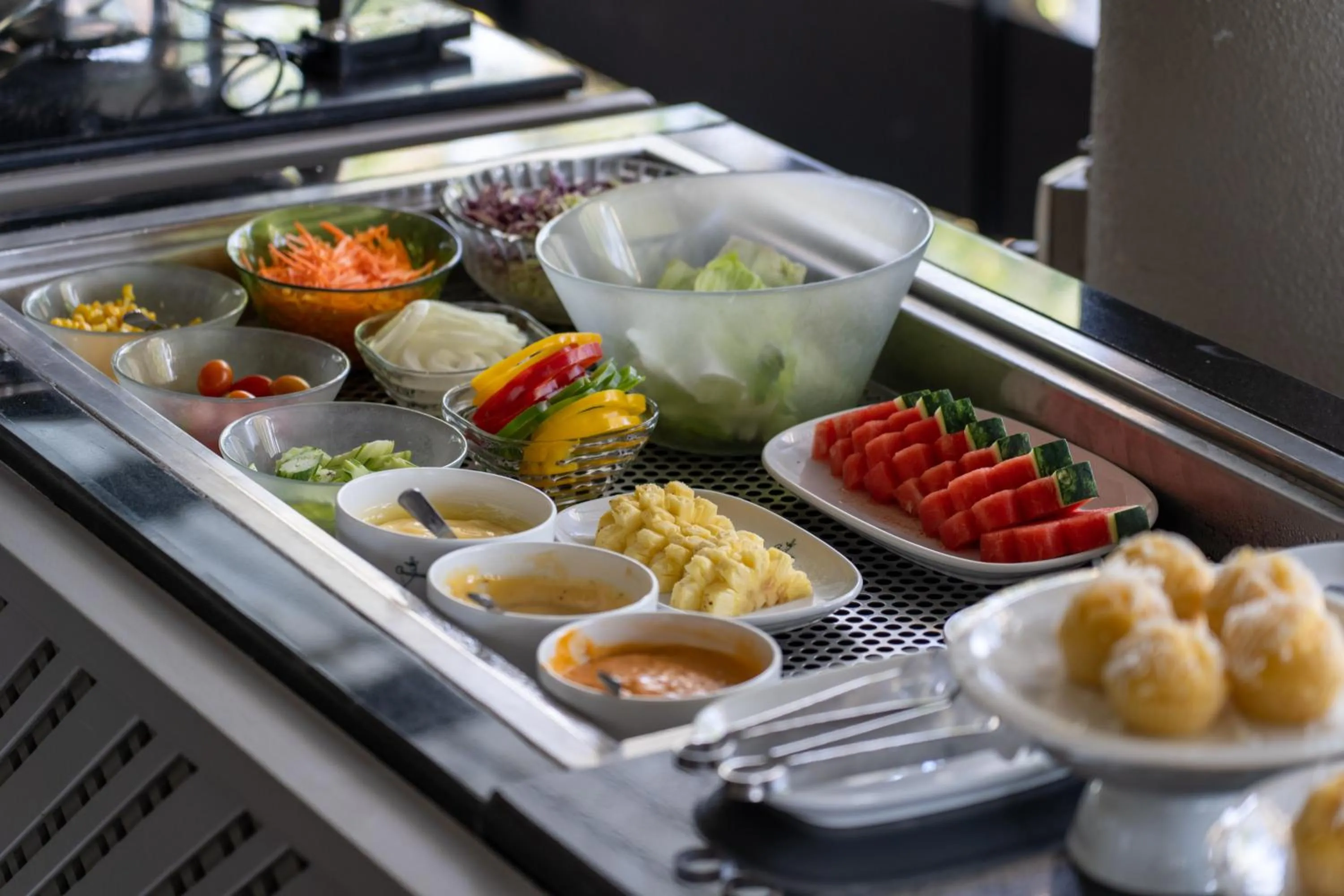 Food and drinks in The Grand Riverside Hotel