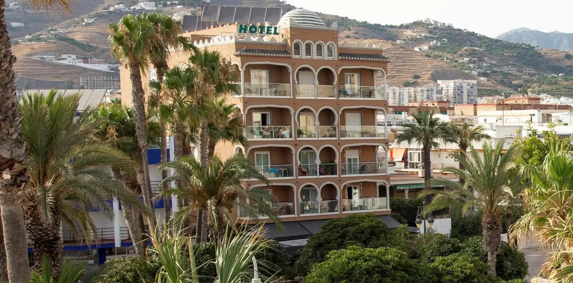 Property Building in Hotel Casablanca