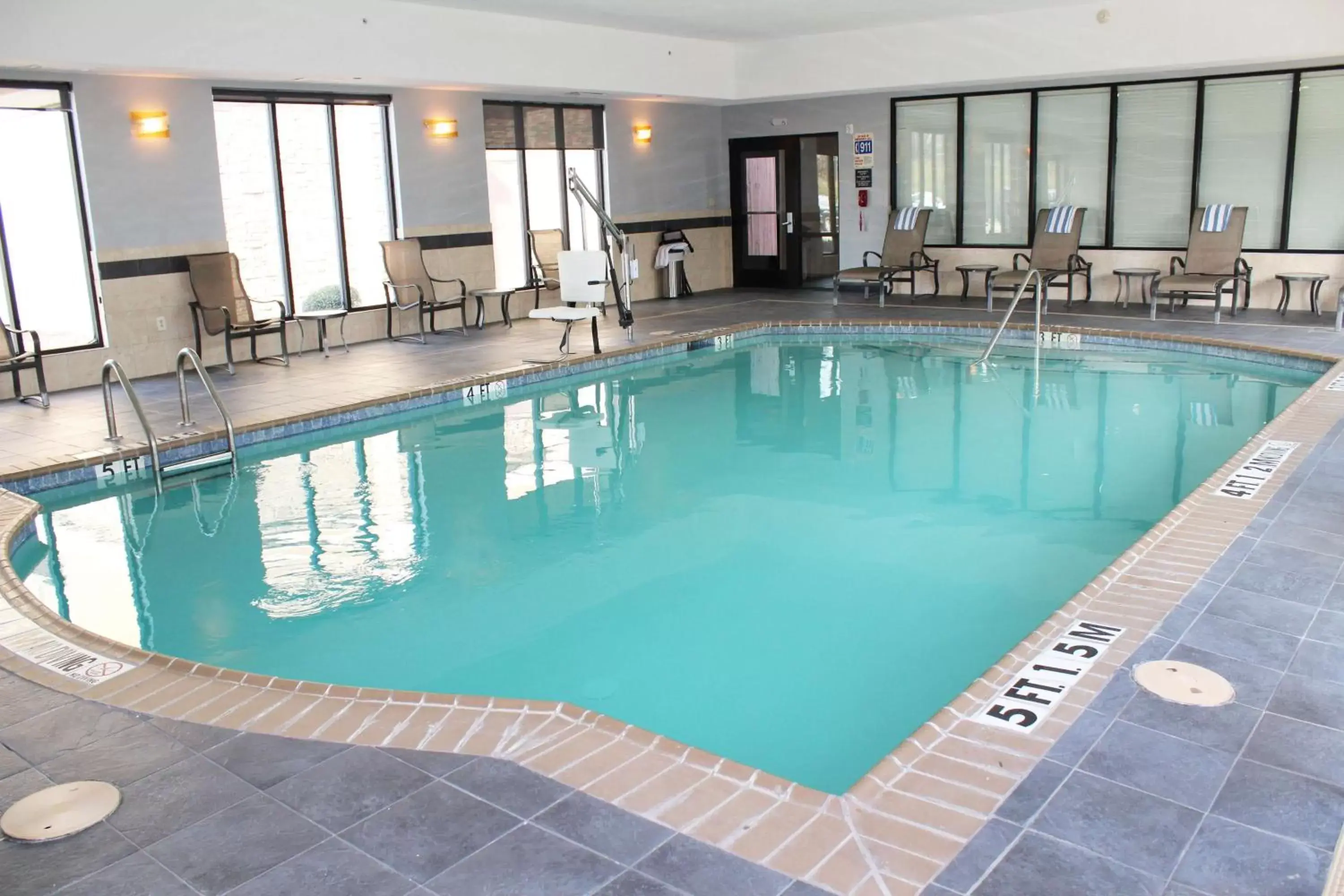 Pool view, Swimming Pool in Hampton Inn & Suites Mount Pleasant