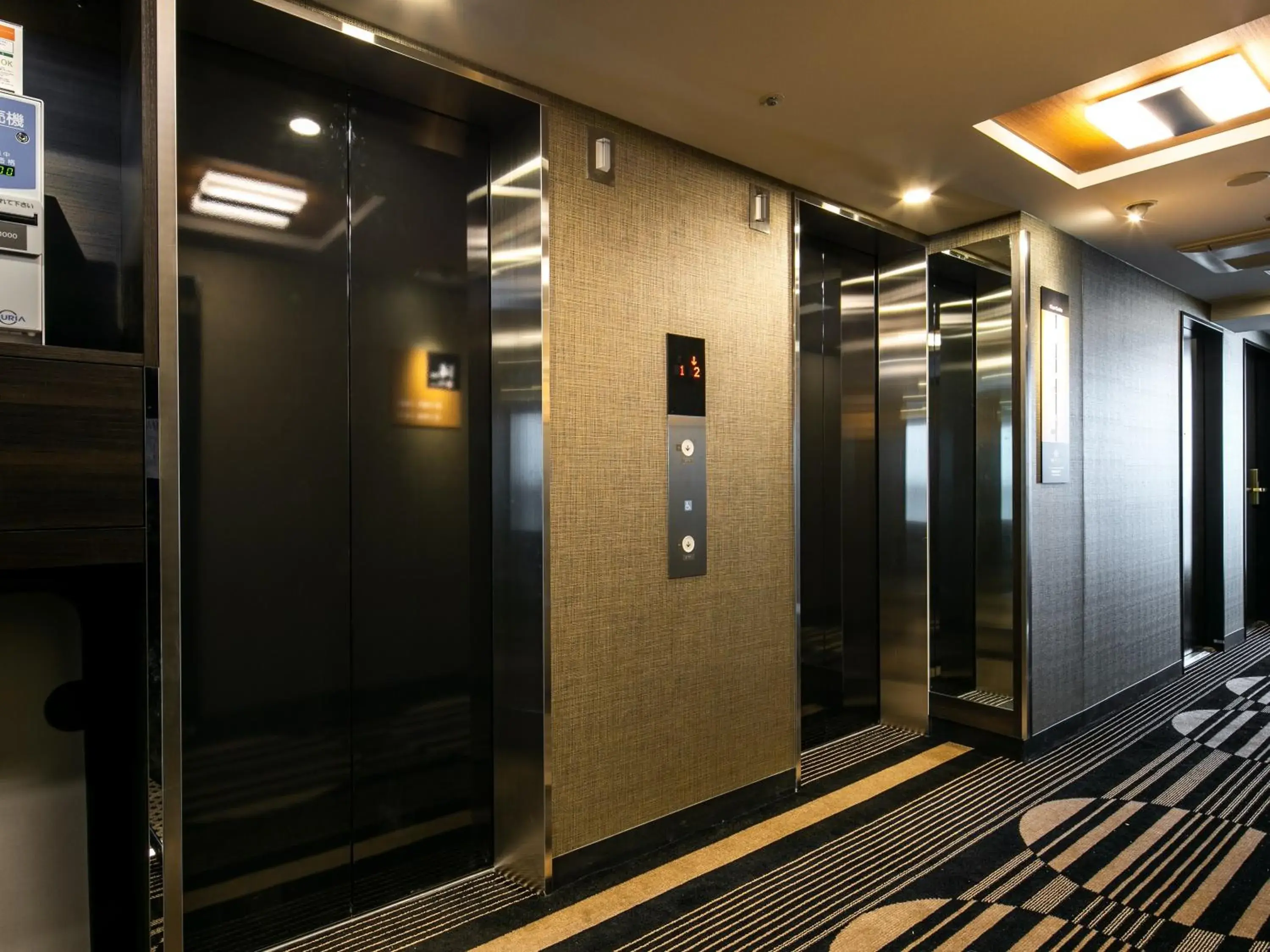 Area and facilities in APA Hotel Nihombashi Bakurocho-Ekimae