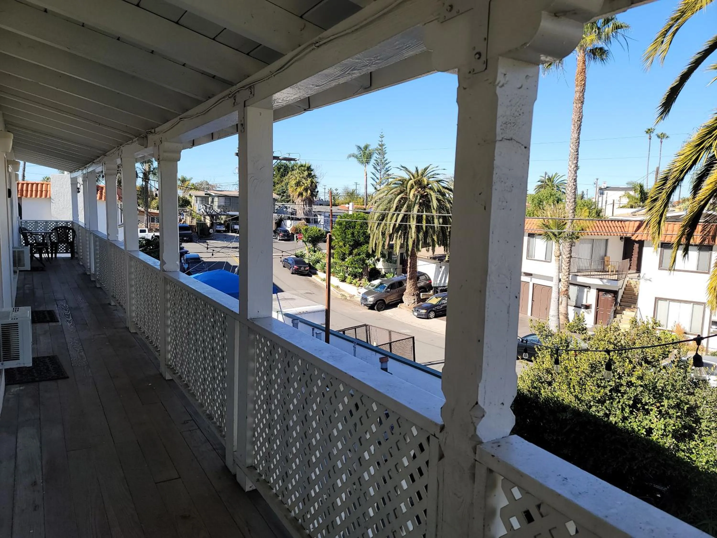 Neighbourhood in Oceana Boutique Hotel