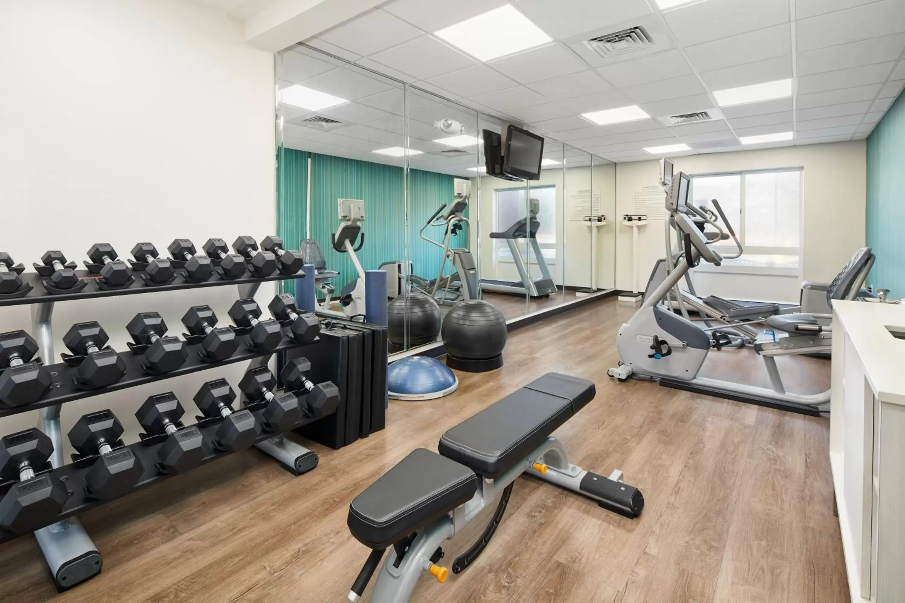 Fitness centre/facilities, Fitness Center/Facilities in Holiday Inn Express & Suites - Spartanburg-North, an IHG Hotel