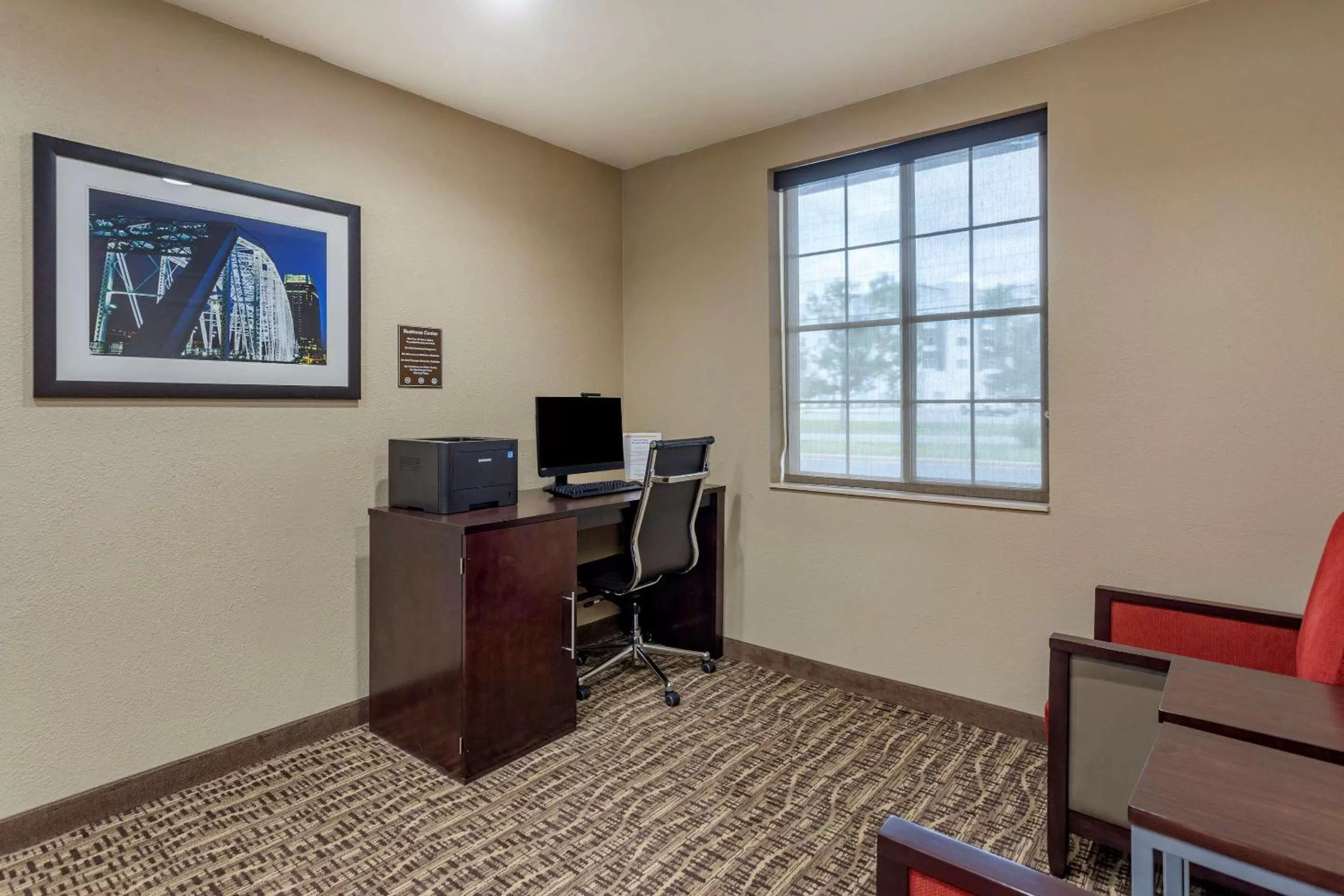 On site in Comfort Suites Clarksville near Governors Square Mall